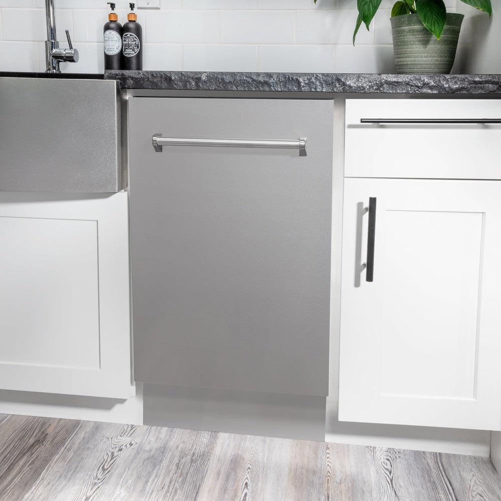ZLINE 18 in. Tallac Series 3rd Rack Top Control Built-In Dishwasher in Stainless Steel and Traditional Handle, 51dBa (DWV-304-18) - Image 14