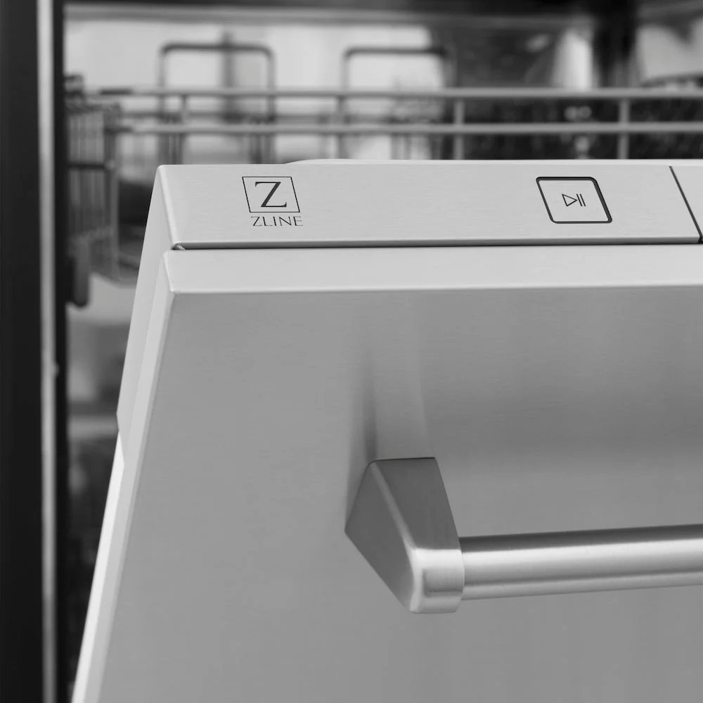 ZLINE 24 in. Top Control Dishwasher with Stainless Steel Panel and Traditional Style Handle, 52dBa (DW-304-H-24) - Image 9