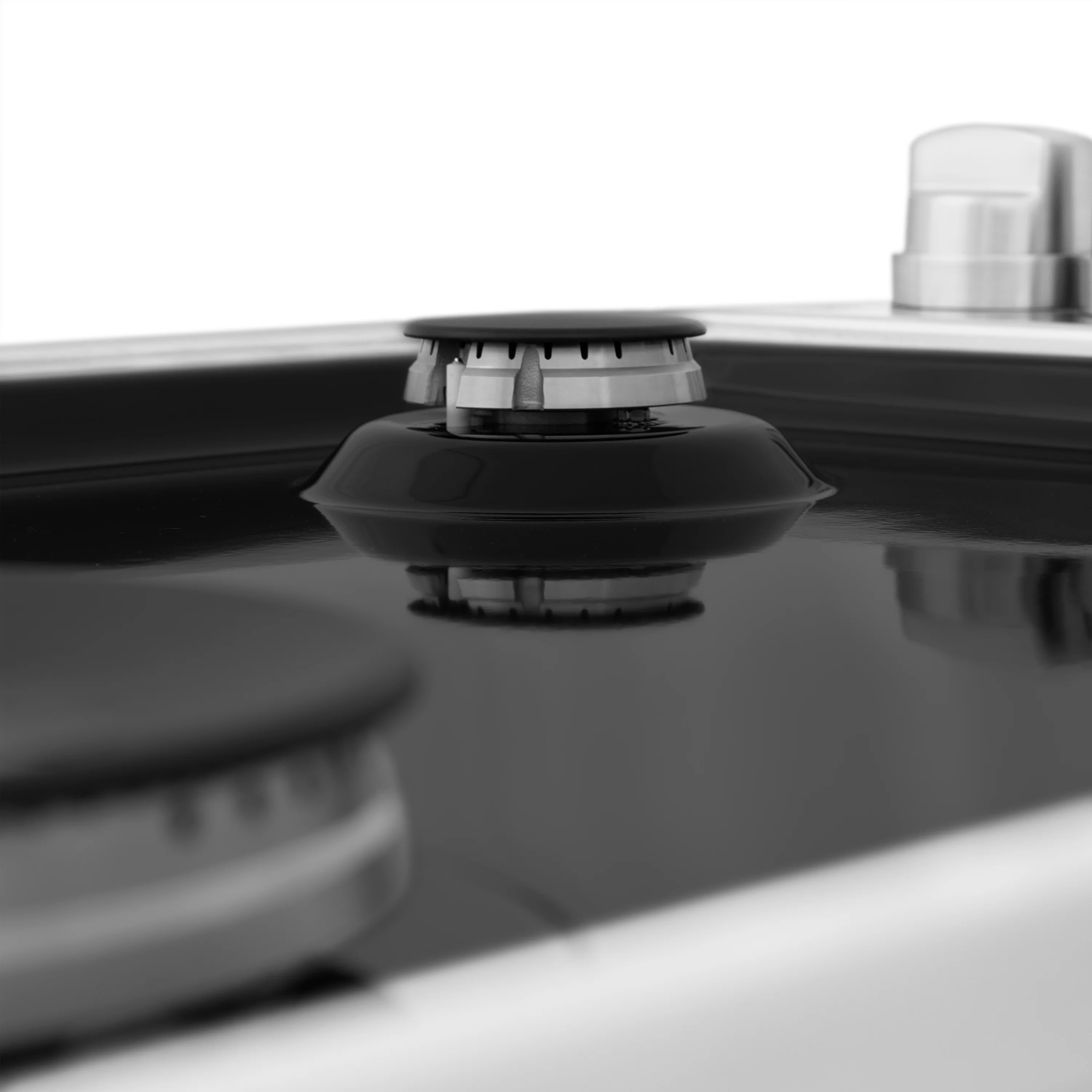 ZLINE 30" Gas Cooktop with 4 Gas Burners and Black Porcelain Top (RC30-PBT) - Image 12