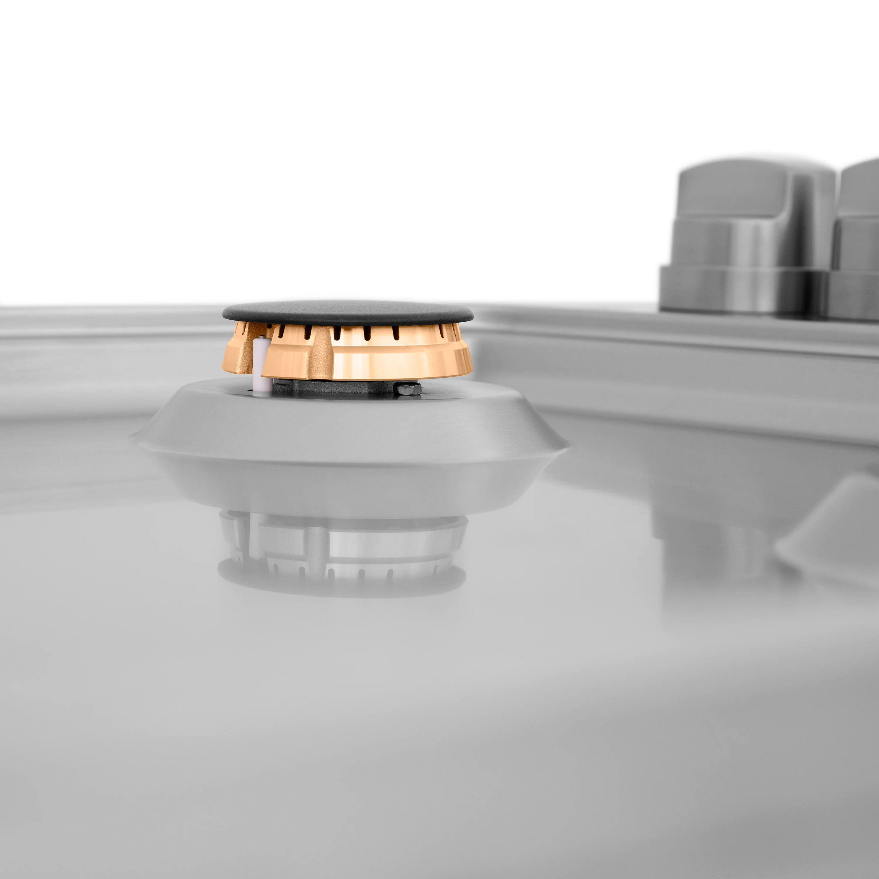 ZLINE 30" Gas Cooktop with 4 Gas Brass Burners (RC-BR-30) - Image 8