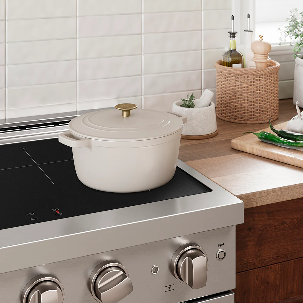 ZLINE 30 in. 4.2 cu. ft. Paramount Induction Range with 4 Element Cooktop and Electric Convection Oven in Stainless Steel, Open Box-Great Condition - Image 10