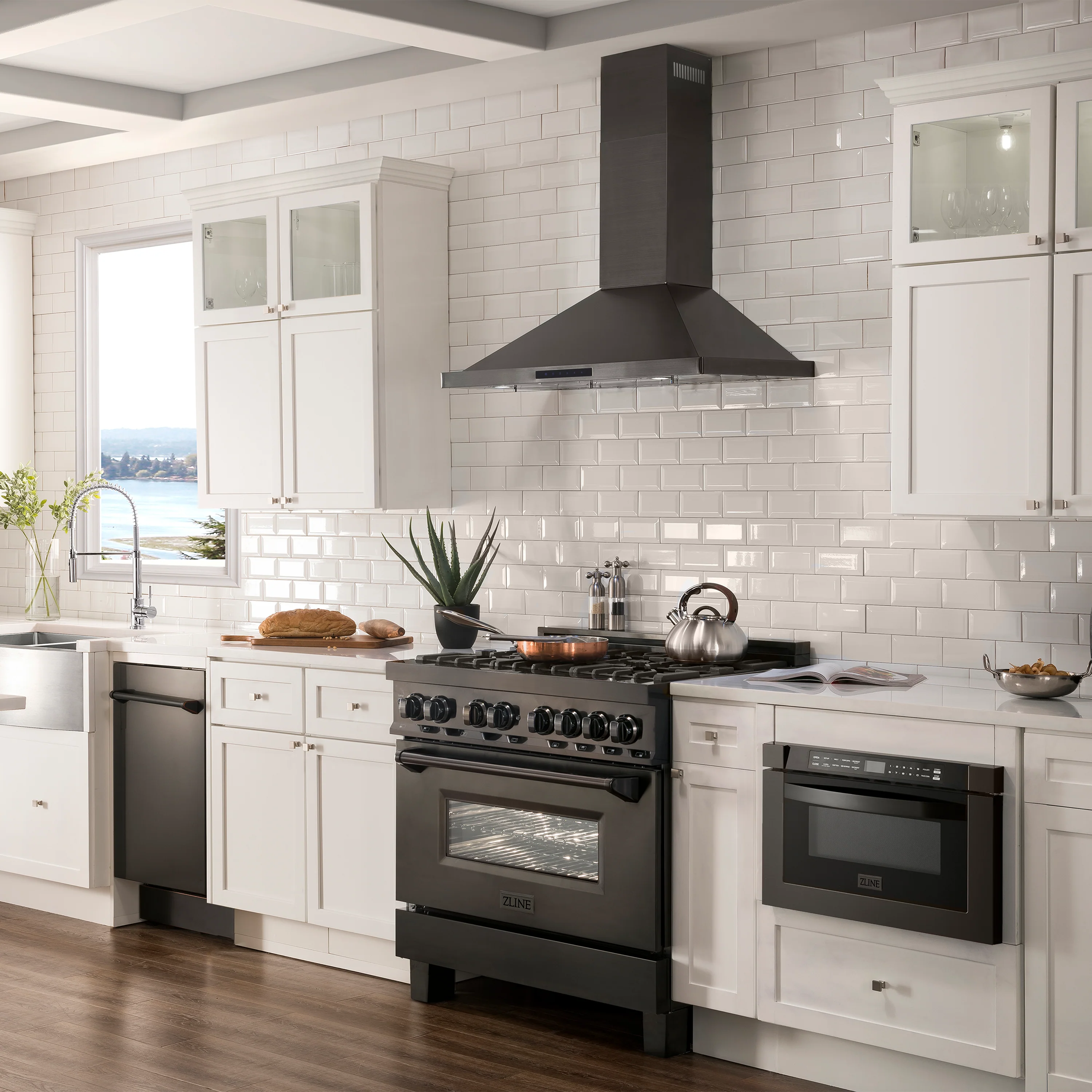 ZLINE 30 in. Convertible Vent Wall Mount Range Hood in Black Stainless Steel Handle, Open Box-Great Condition - Image 8