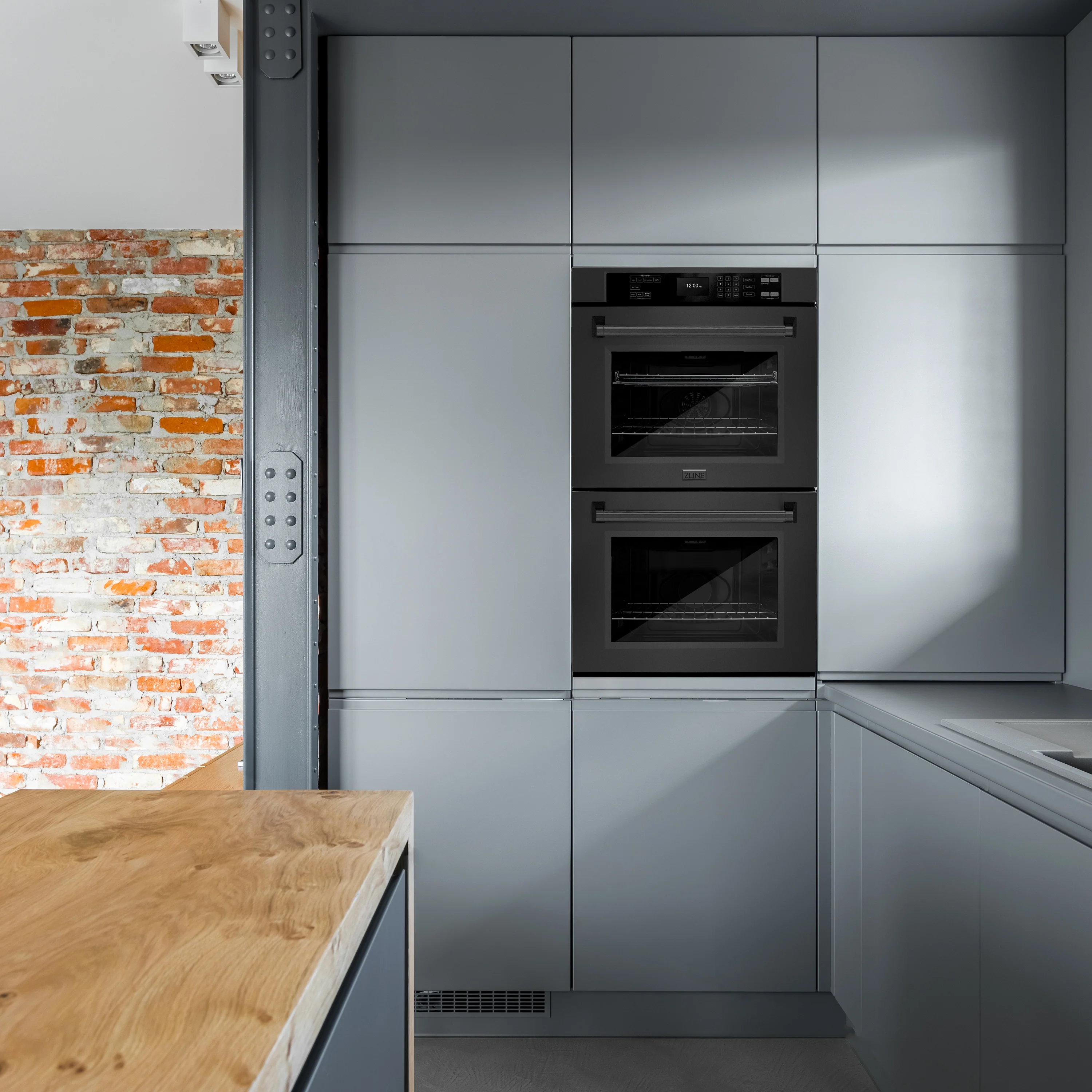 ZLINE 30 in. Professional True Convection Double Wall Oven with Air Fry and Self Clean in Black Stainless Steel, Open Box-Great Condition - Image 2
