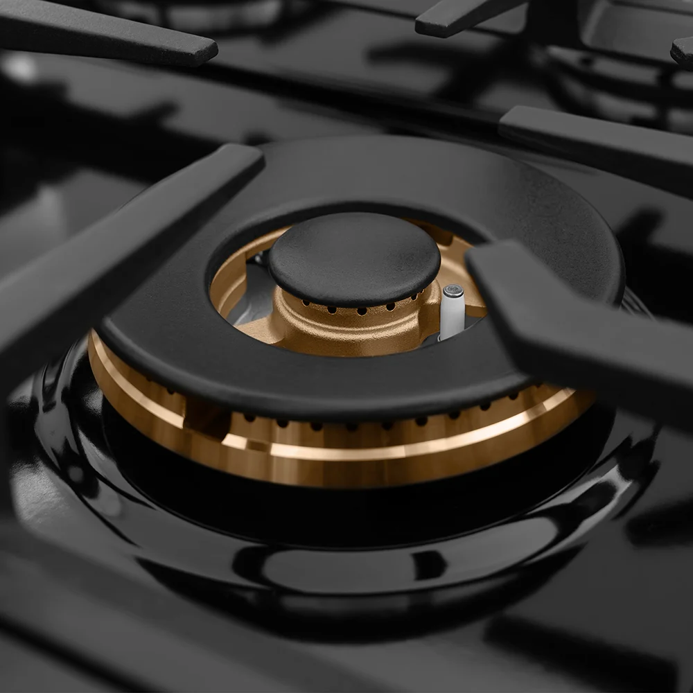 ZLINE 36 in. Classic Gas Rangetop with 6 Brass Burners and Porcelain Cooktop in Stainless Steel (RT-BR-36) - Image 4