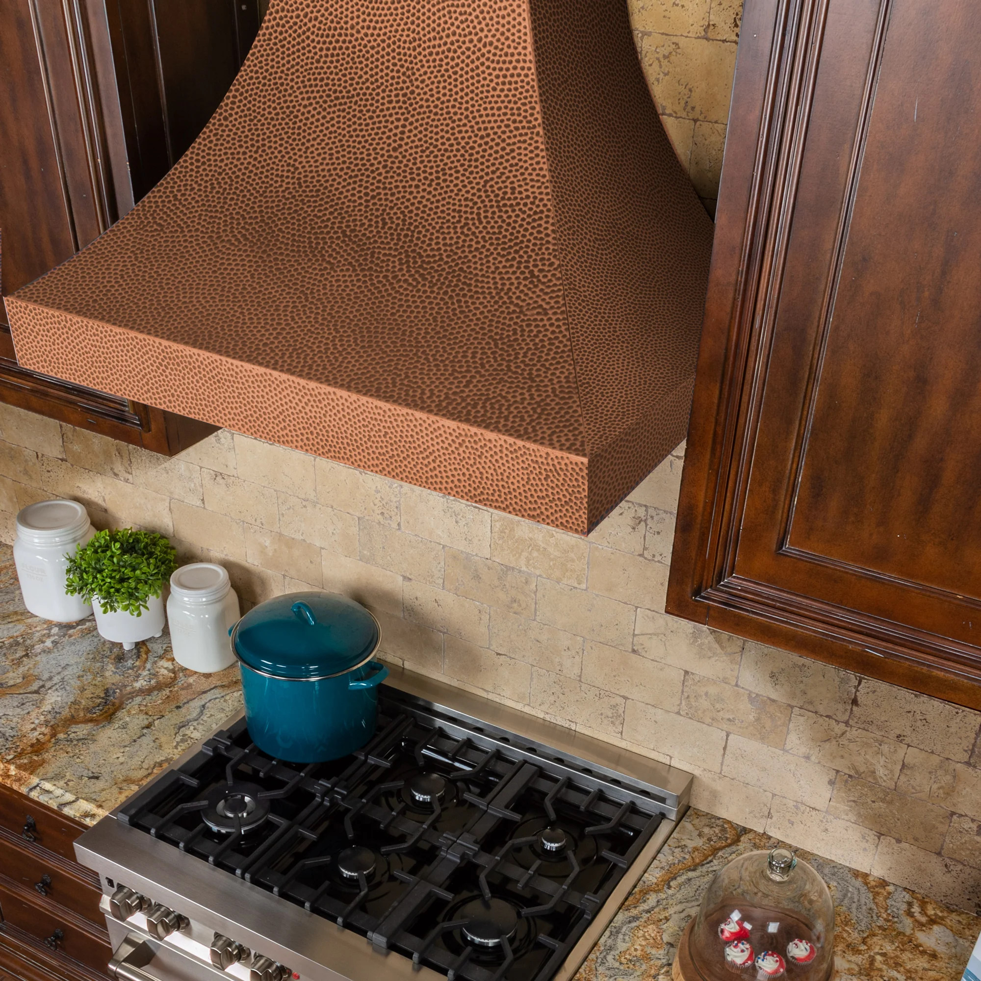 ZLINE 36" Designer Series Hand-HammeredCopper Finish Ducted Wall Range Hood (8632H-36) - Image 9