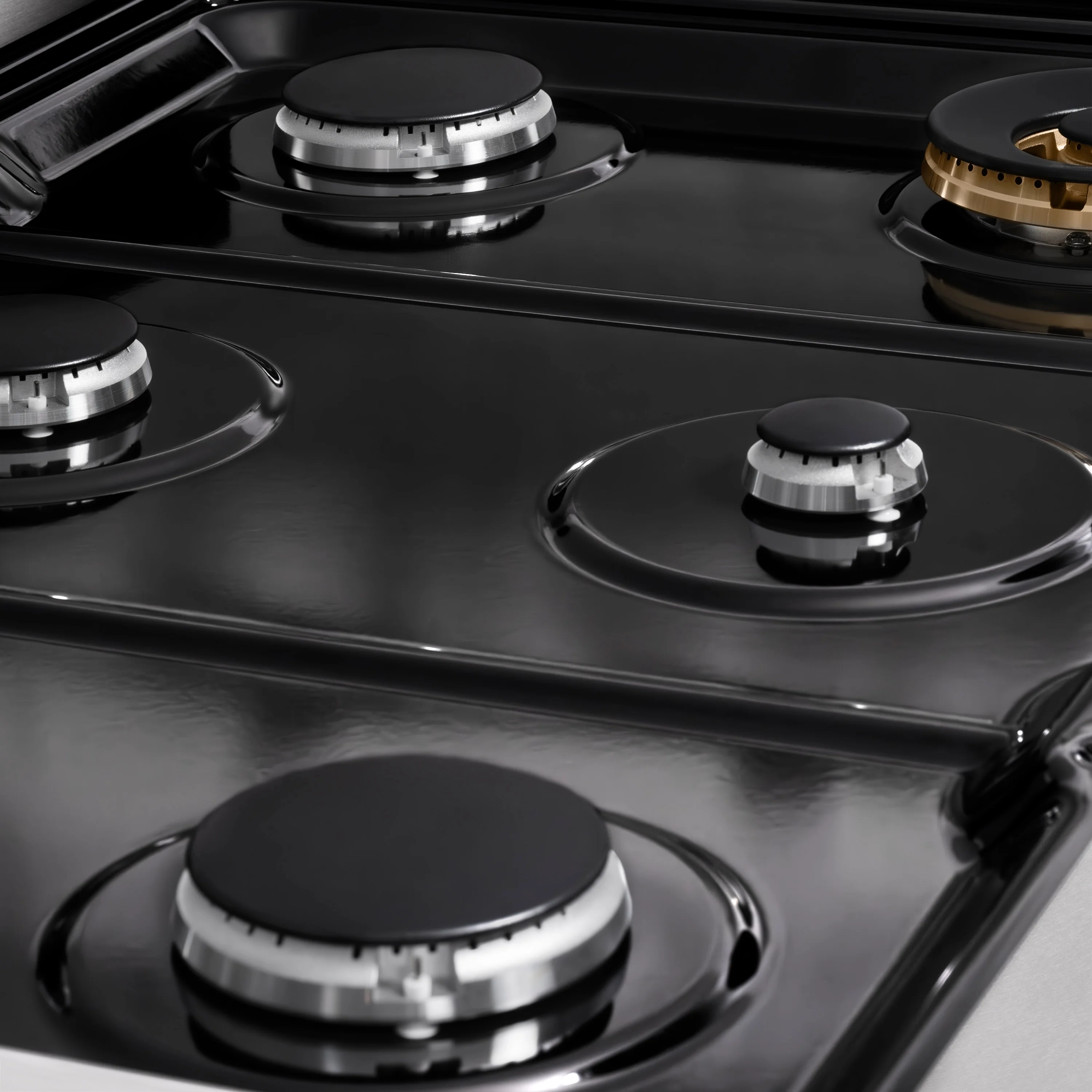 ZLINE 36 in. Paramount Gas Rangetop with 6 Burners and Porcelain Cooktop in Satin Stainless Steel (SRTS-36) - Image 7