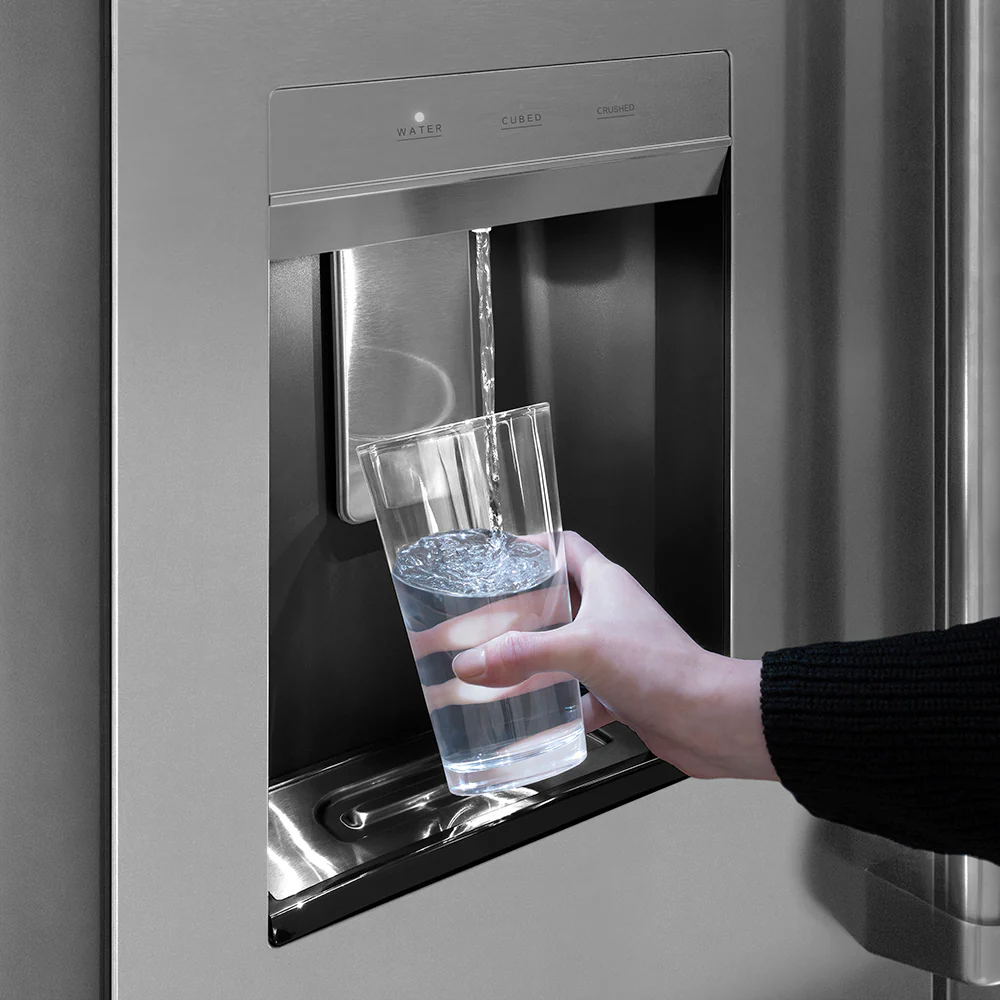ZLINE 36 in. 28.9 cu. ft. Standard-Depth French Door External Water Dispenser Refrigerator with Dual Ice Maker in Fingerprint-Resistant Stainless Steel (RSM-W-36) - Image 8