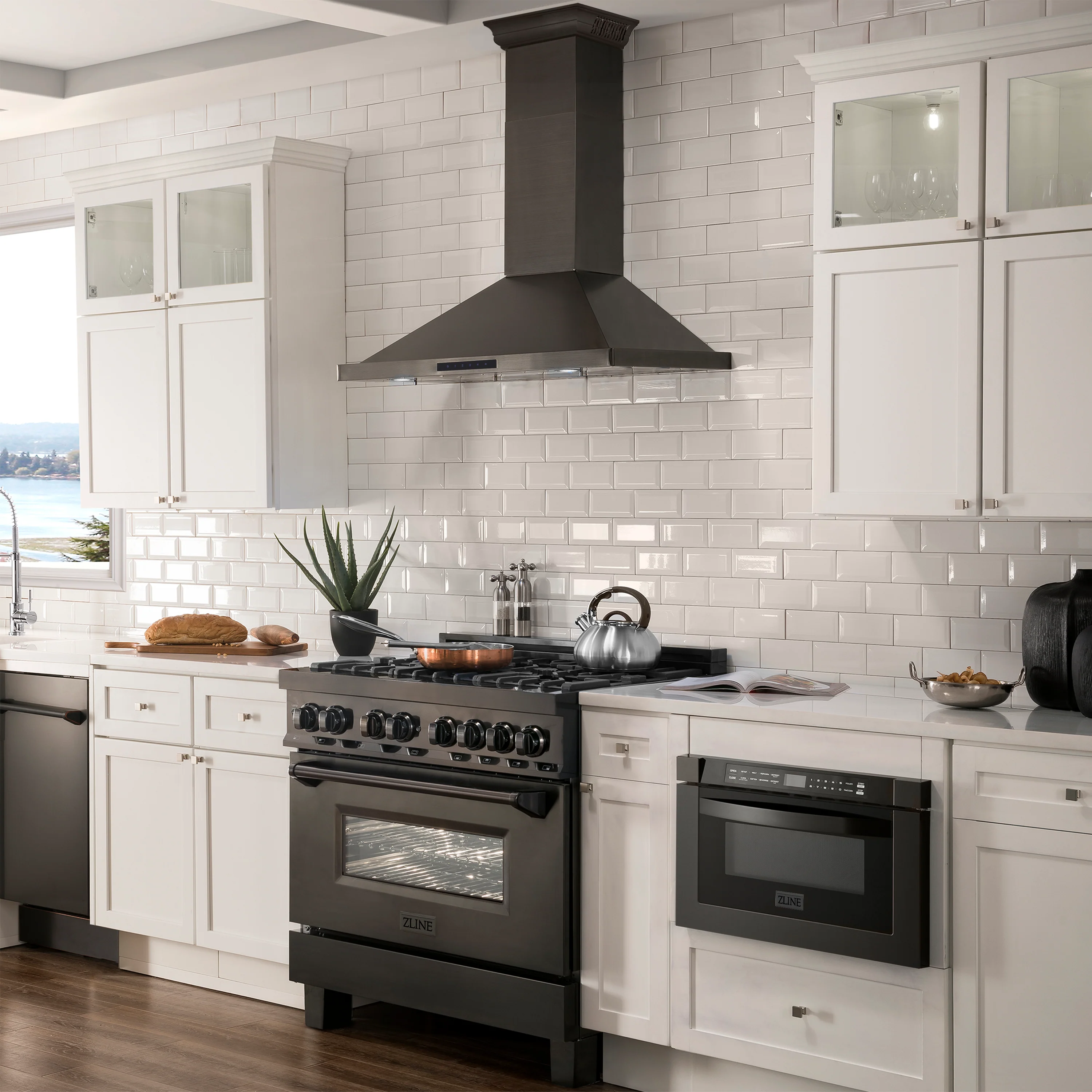 36" ZLINE CrownSound™Ducted Vent Wall Mount Range Hood in Black Stainless Steel with Built-in Bluetooth Speakers (BSKBNCRN-BT-36) - Image 2