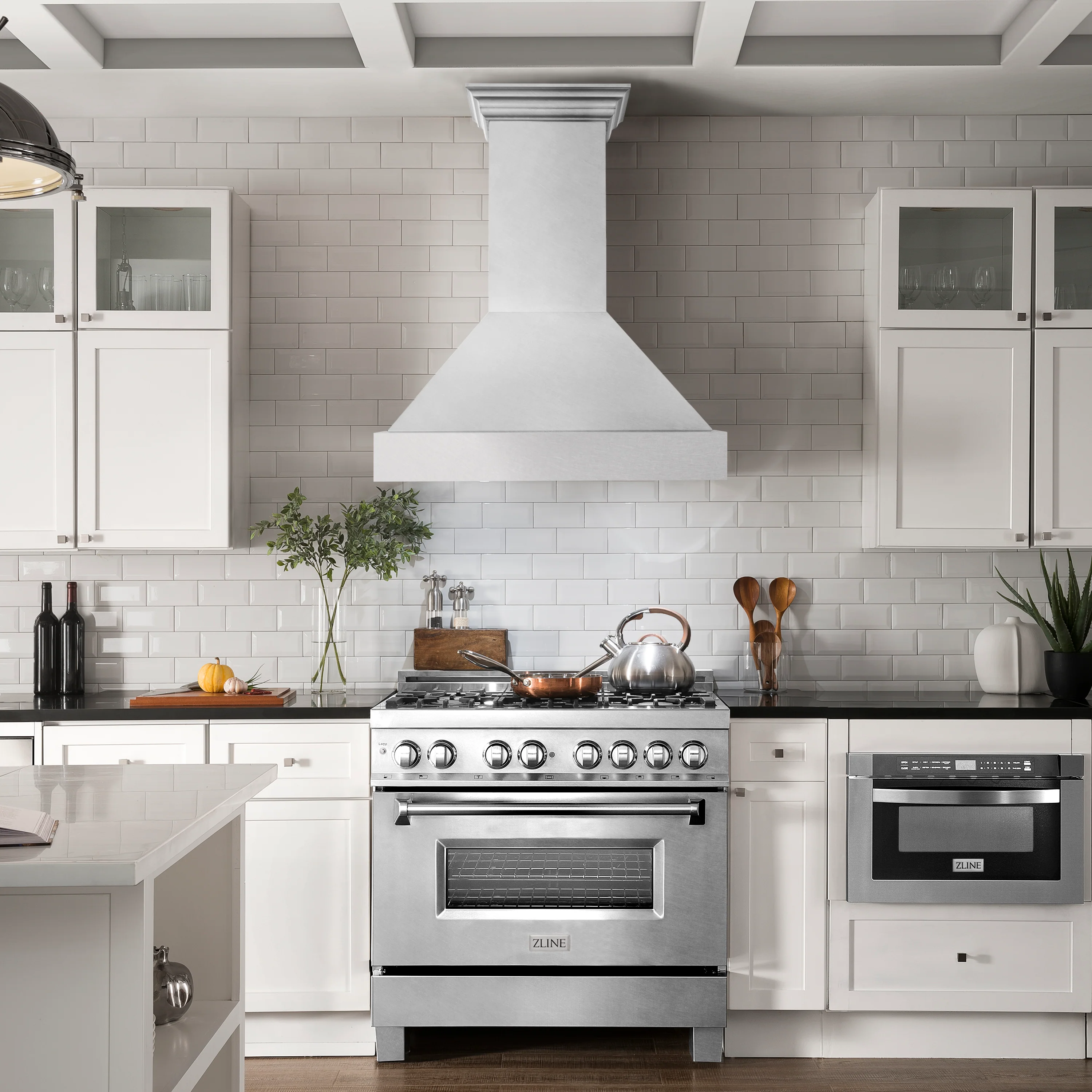 ZLINE 36" Fingerprint Resistant Stainless Steel Range Hood (8654SN-36) - Image 2