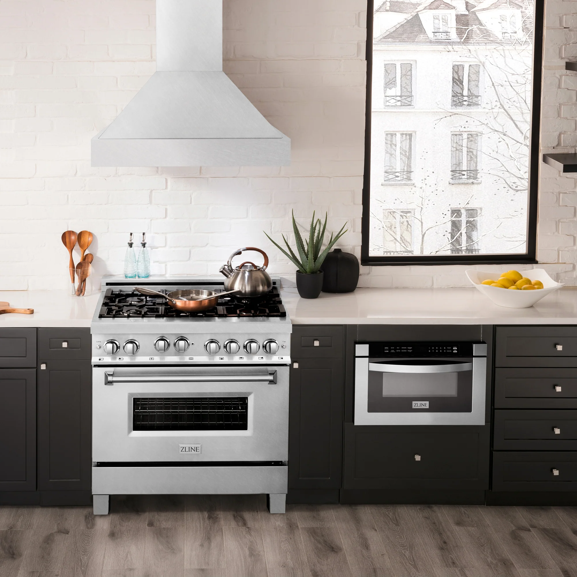 ZLINE 36" Fingerprint Resistant Stainless Steel Range Hood (8654SN-36) - Image 9