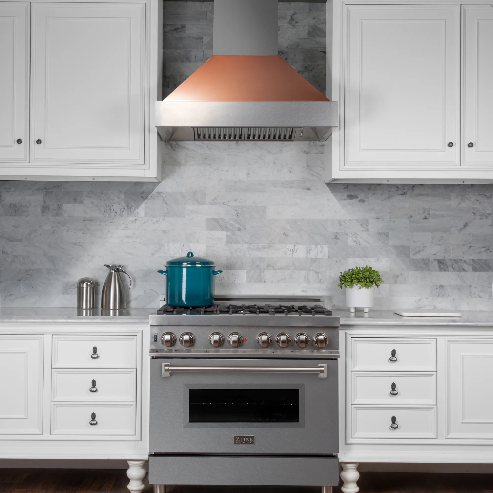 36" Ducted Fingerprint Resistant Stainless Steel Range Hood with Copper Shell (8654C-36) - Image 10