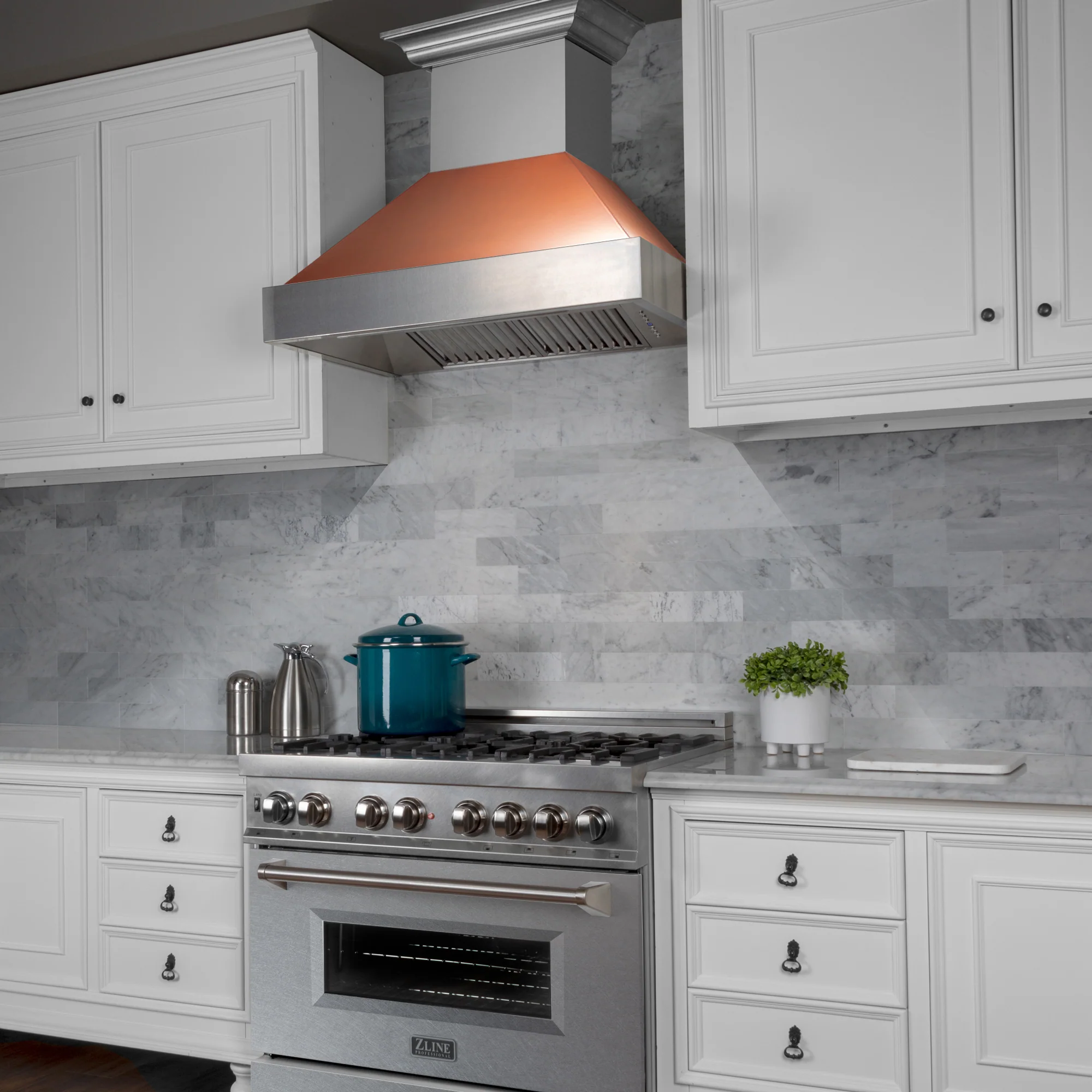 36" Ducted Fingerprint Resistant Stainless Steel Range Hood with Copper Shell (8654C-36) - Image 6