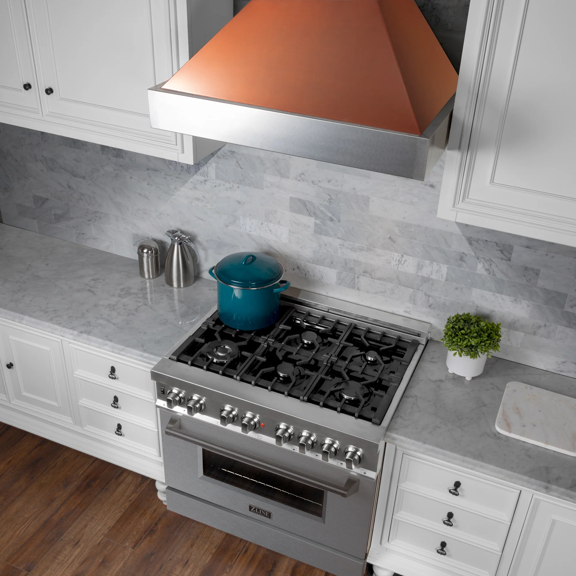 36" Ducted Fingerprint Resistant Stainless Steel Range Hood with Copper Shell (8654C-36) - Image 8