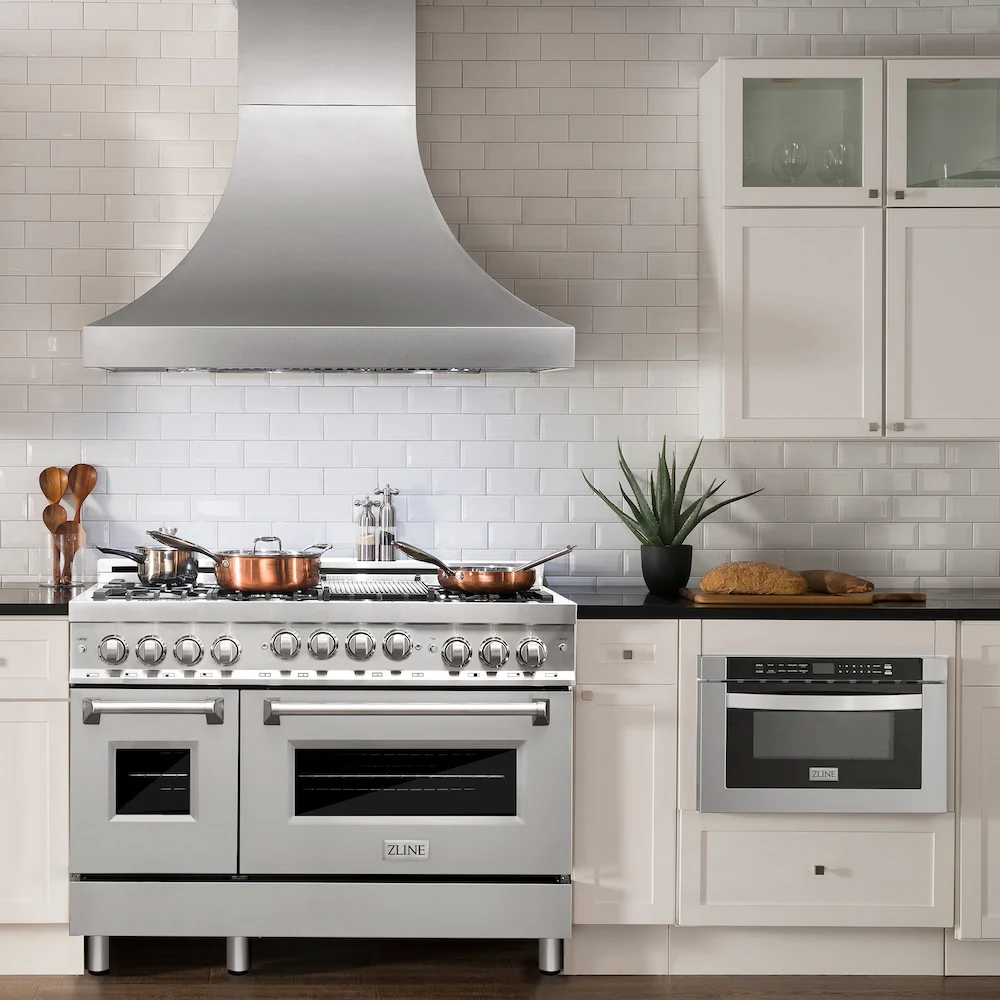 ZLINE 48 in. 6.0 cu. ft. Range with Natural Gas Stove and Natural Gas Oven in Stainless Steel (RG48) - Image 2