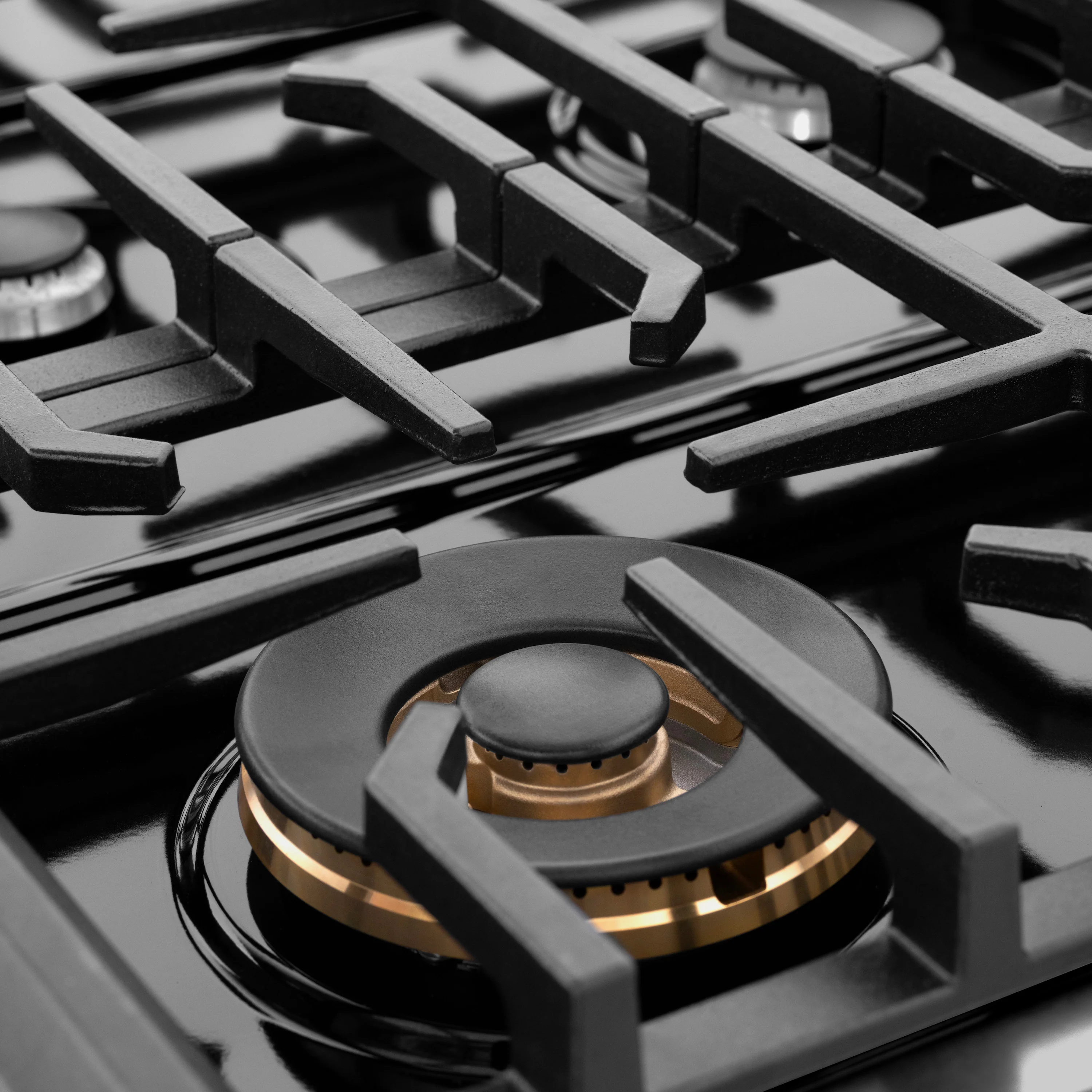 ZLINE 48 in. Paramount Gas Rangetop with 8 Burners and Porcelain Cooktop in Black Stainless Steel (SRTB-48) - Image 8