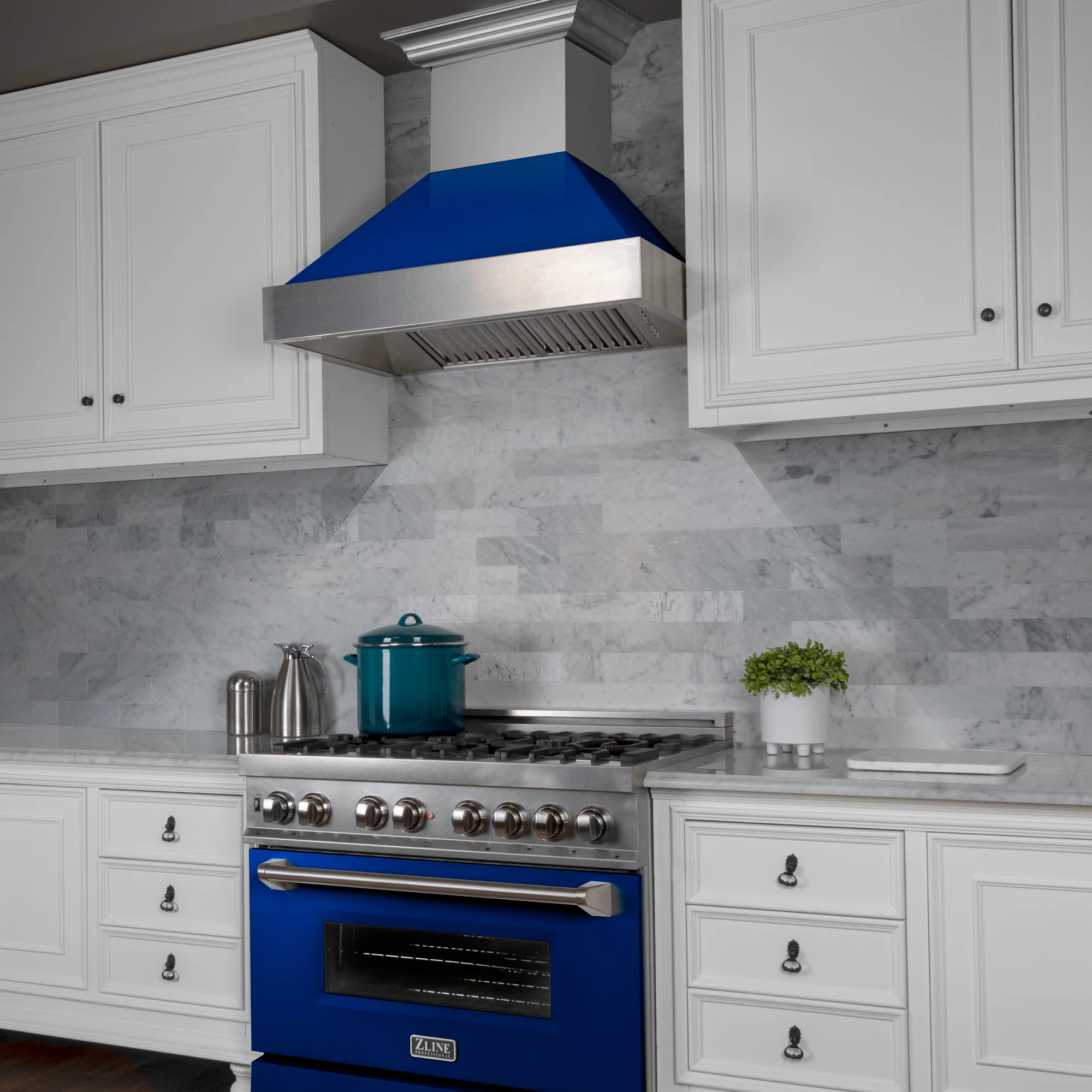 48" Ducted Fingerprint Resistant Stainless Steel Range Hood with Blue Gloss Shell (8654BG-48) - Image 6