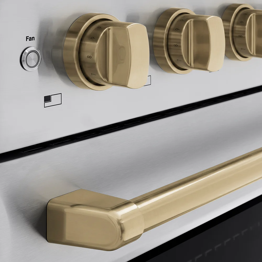 ZLINE Autograph Edition 24 in. 3.2 cu. ft. Paramount Induction Range with 3 Element Cooktop and Electric Convection Oven in Stainless Steel with Champagne Bronze Accents (SINRZ-24-CB) - Image 5