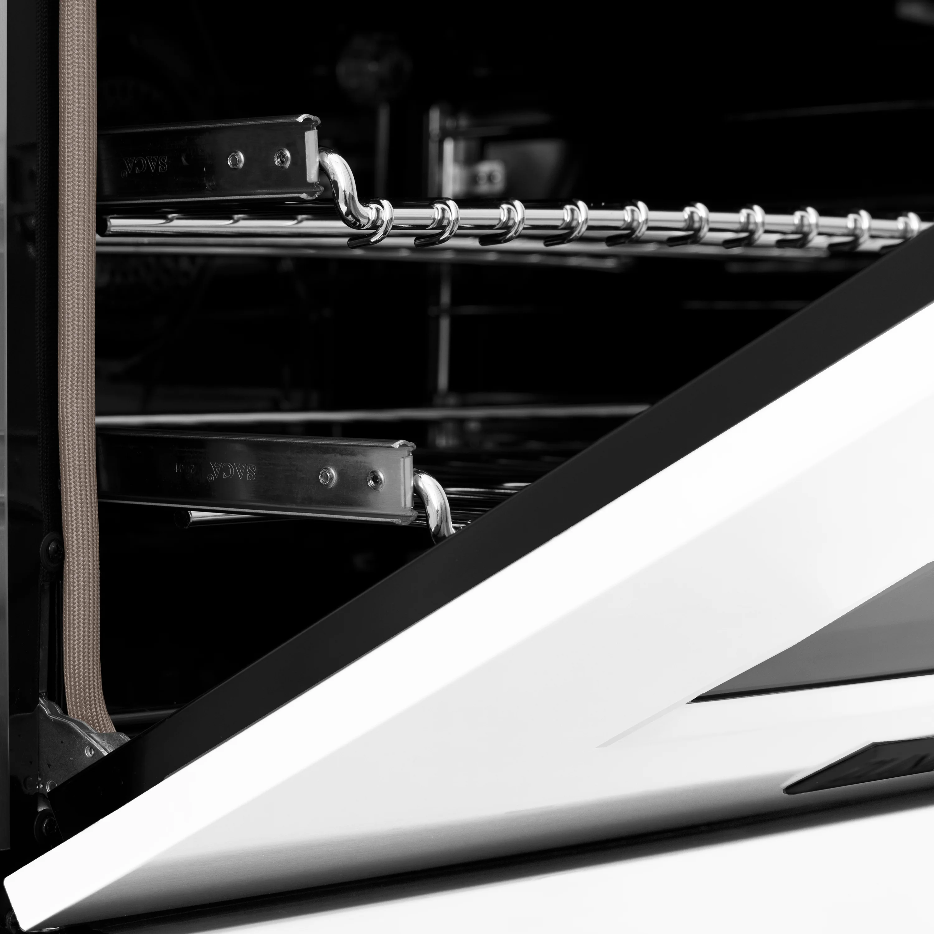 ZLINE Autograph Edition 24 in. 2.8 cu. ft. Legacy Dual Fuel Range with 4 Burner Gas Cooktop and Electric Convection Oven in Satin Stainless Steel with White Matte Door and Matte Black Accents (RASZ-WM-24-MB) - Image 6