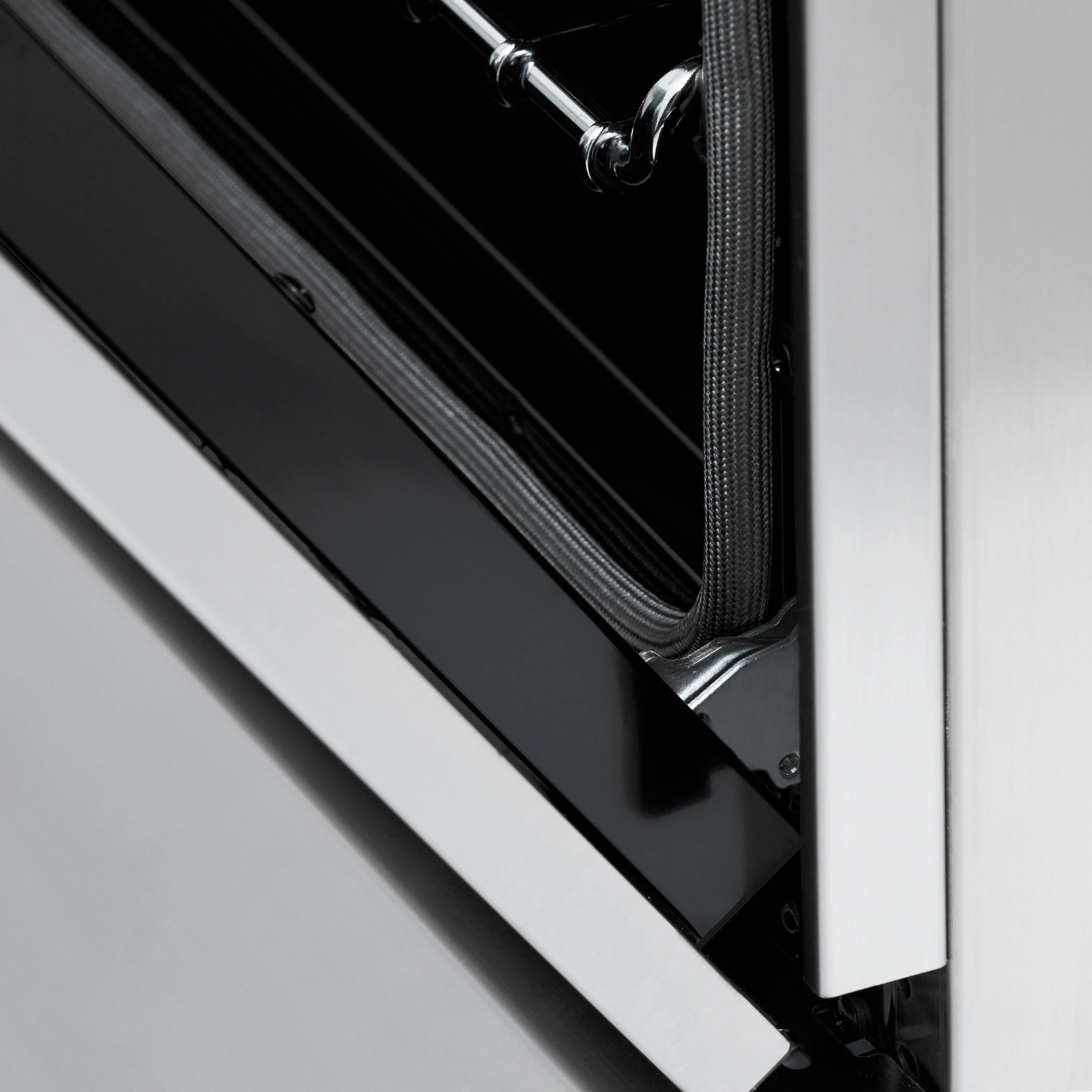 ZLINE Autograph Edition 24 in. 2.8 cu. ft. Legacy Dual Fuel Range with 4 Burner Gas Cooktop and Electric Convection Oven in Stainless Steel and Champagne Bronze Accents (RAZ-24-CB) - Image 7