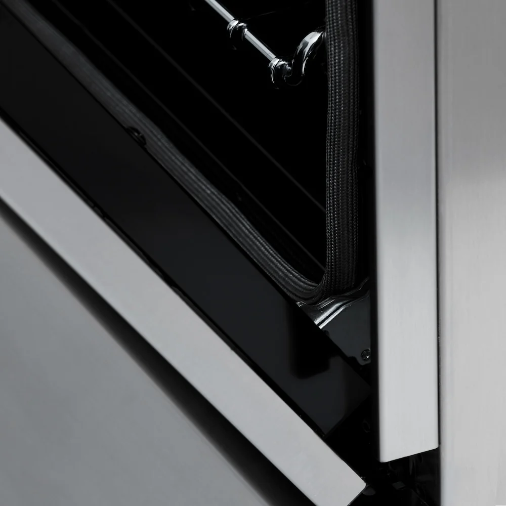 ZLINE Autograph Edition 24 in. 2.8 cu. ft. Legacy Dual Fuel Range with 4 Burner Gas Cooktop and Electric Convection Oven in Stainless Steel and Matte Black Accents (RAZ-24-MB) - Image 11