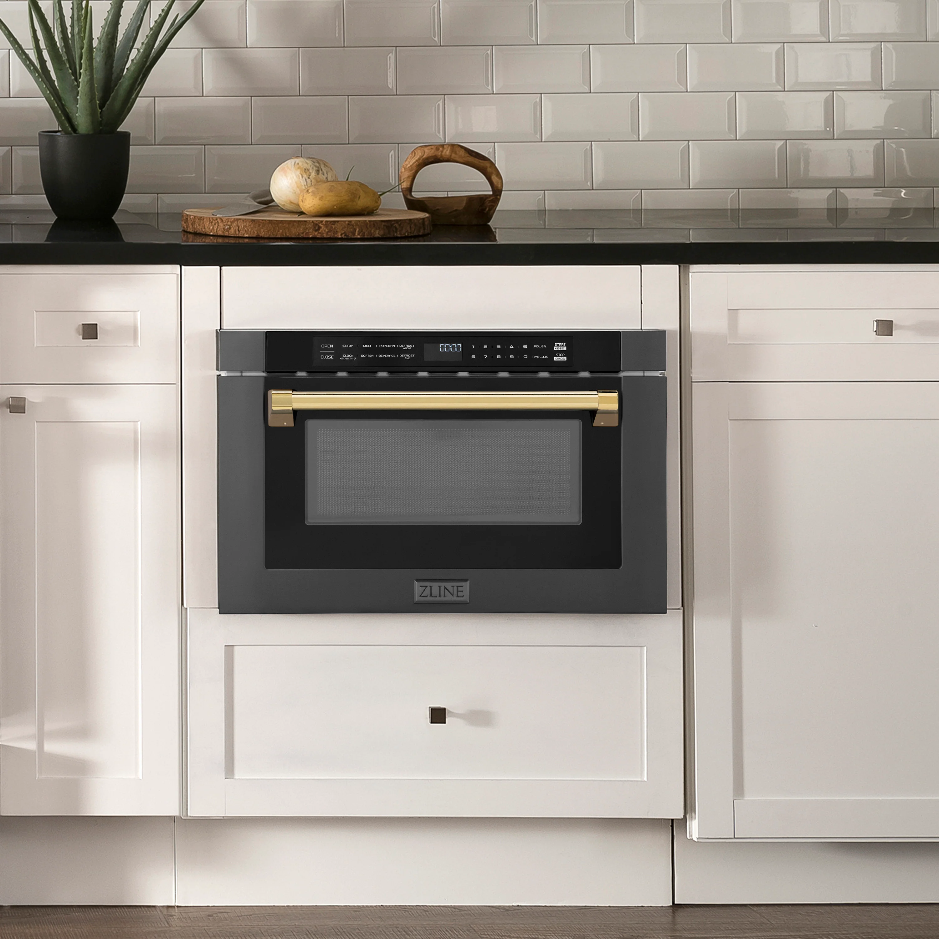 ZLINE Autograph Edition 24" 1.2 cu. ft. Built-in Microwave Drawer in Black Stainless Steel and Polished Gold Accents (MWDZ-1-BS-H-G) - Image 8