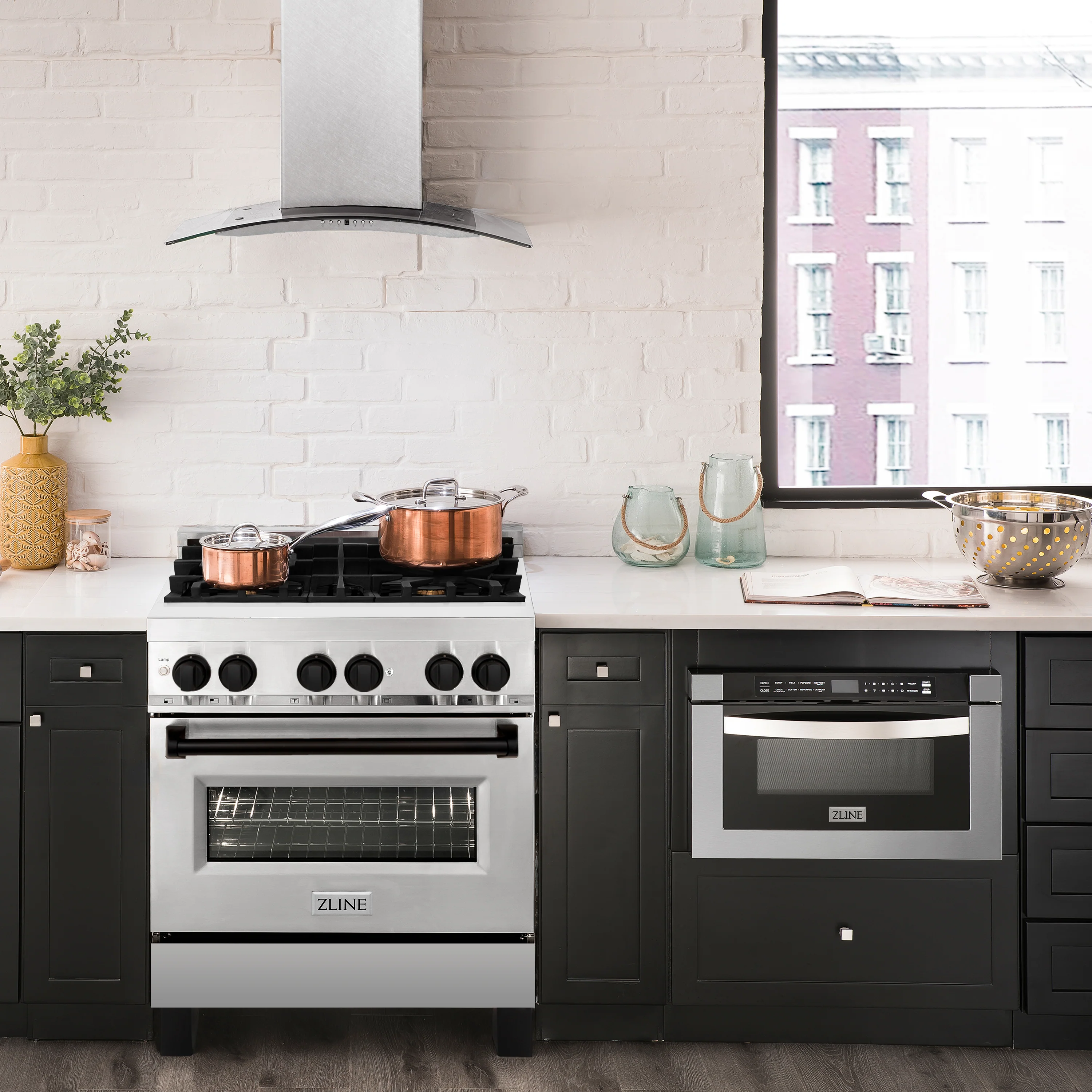 ZLINE Autograph Edition 30 in. 4.0 cu. ft. Legacy Dual Fuel Range with 4 Burner Gas Cooktop and Electric Convection Oven in Stainless Steel and Matte Black Accents (RAZ-30-MB) - Image 22
