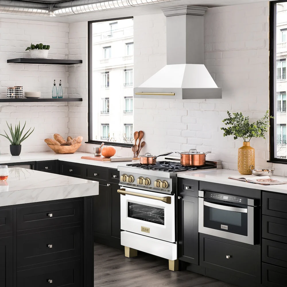 ZLINE Autograph Edition 30 in. Stainless Steel Range Hood with White Matte Shell and Polished Gold Handle (8654STZ-WM30-G) - Image 8