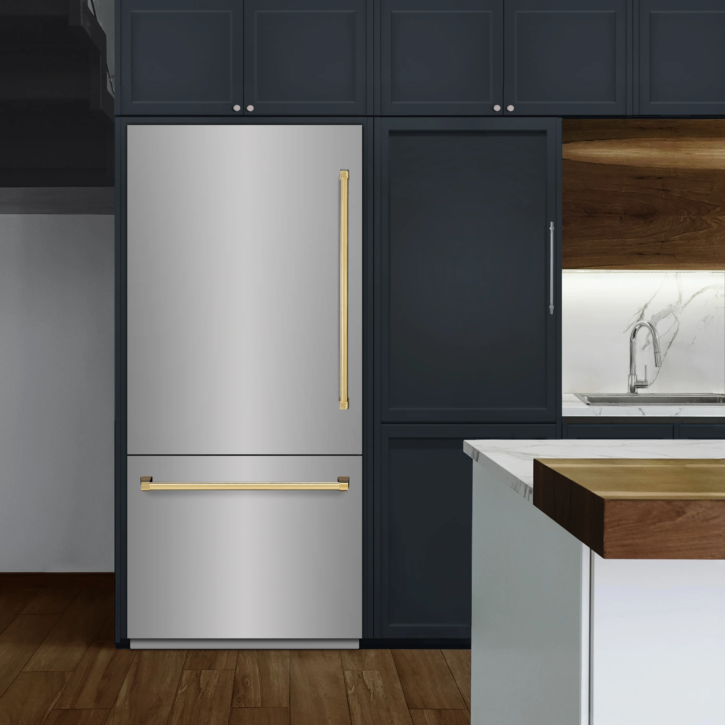 ZLINE Autograph Edition 36 in. 19.8 cu. ft. Built-In Bottom Freezer Refrigerator with Water Dispenser and Ice Maker in Stainless Steel with Polished Gold Accents (RBITZ-304-36G) - Image 5