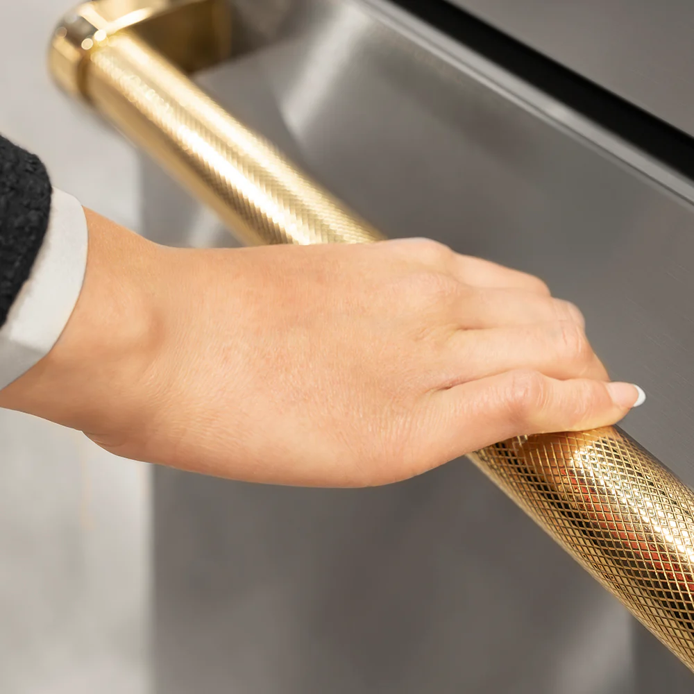 ZLINE Autograph Edition 36 in. 19.6 cu. ft. French Door Built-In Bottom Freezer Refrigerator with Water Dispenser and Ice Maker in Stainless Steel with Stainless Steel Interior and Polished Gold Helix Handles (SRBIVZ-30436KG) - Image 16