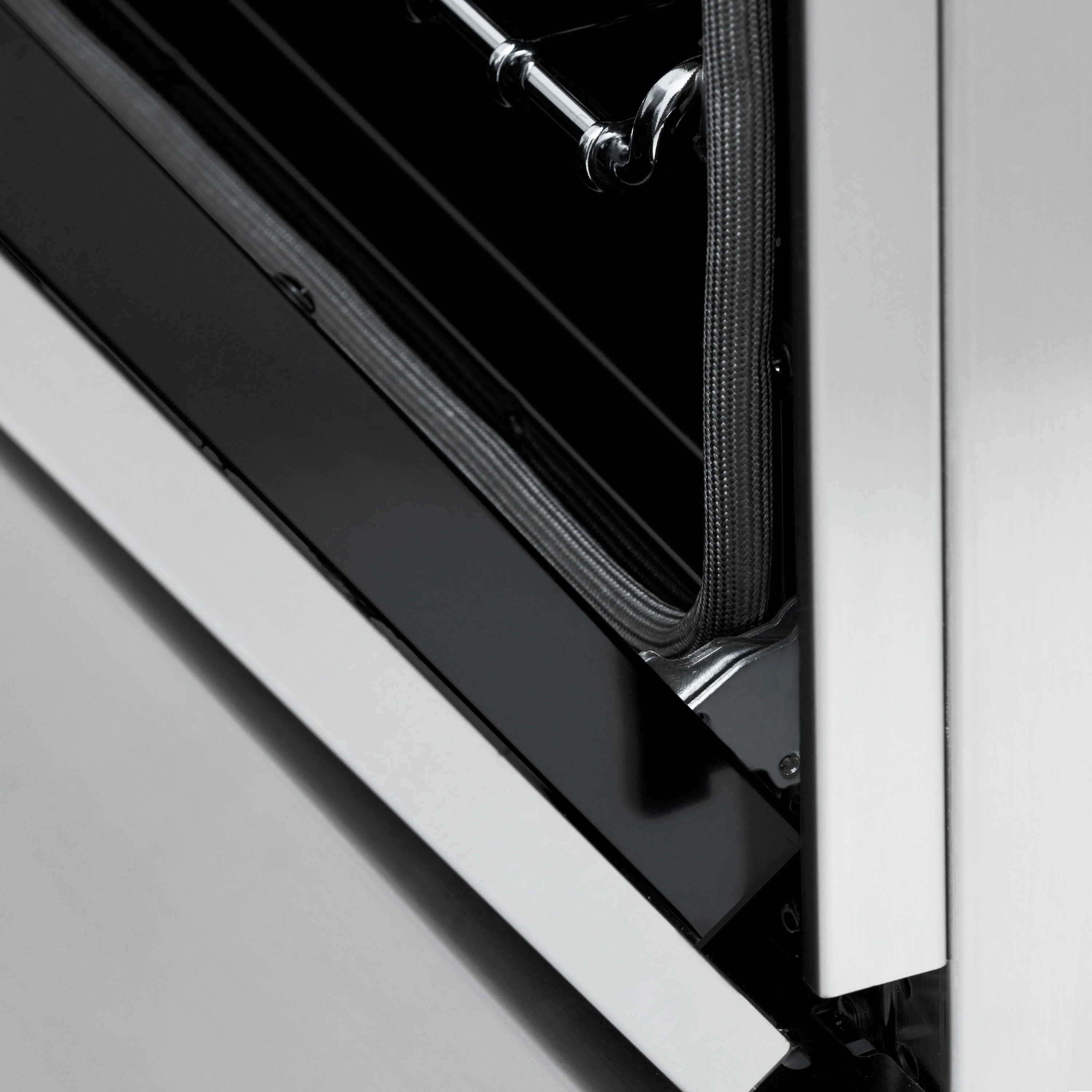 ZLINE Autograph Edition 36 in. 4.6 cu. ft. Legacy Dual Fuel Range with 6 Burner Gas Cooktop and Electric Convection Oven in Stainless Steel and Champagne Bronze Accents, Open Box-Great Condition - Image 14