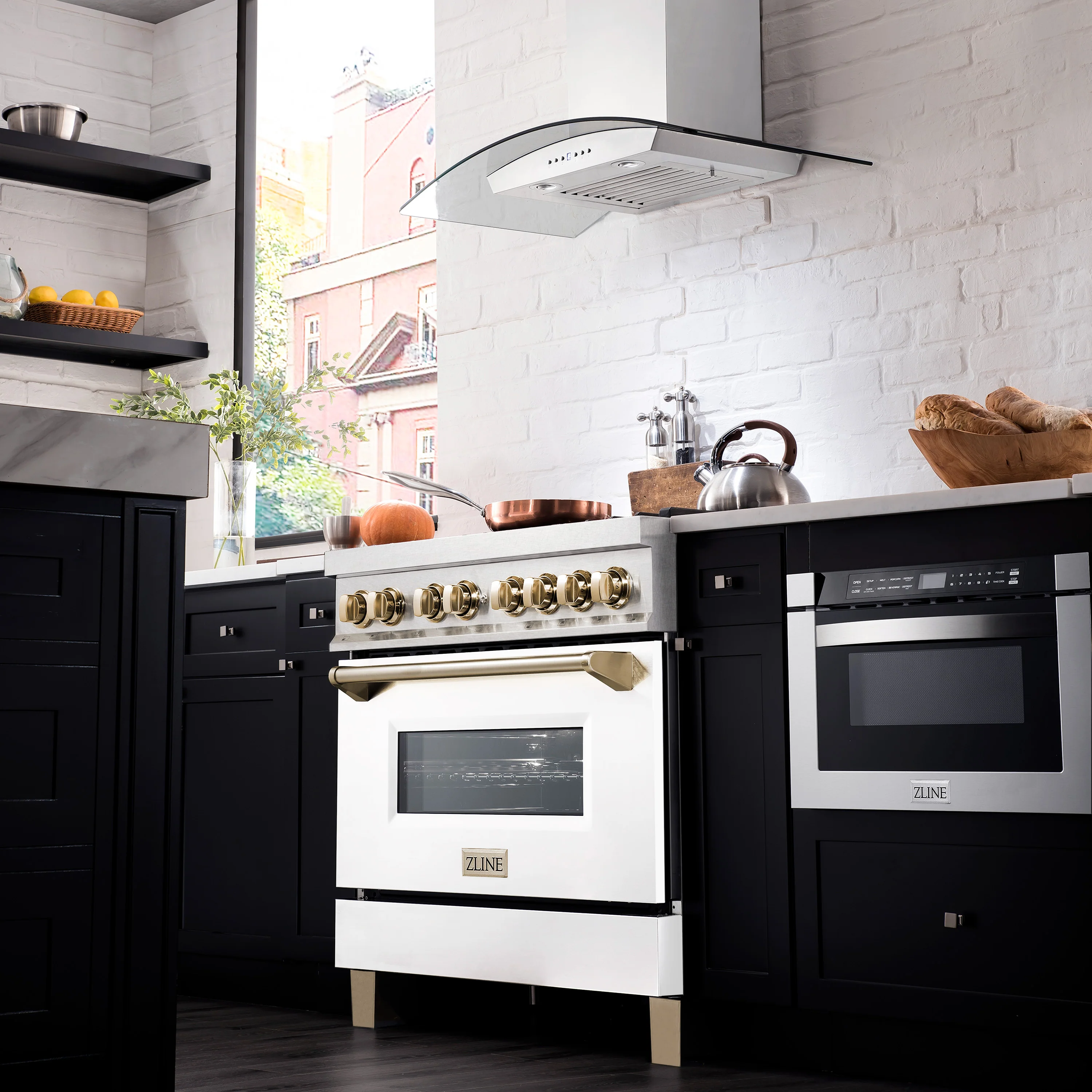 ZLINE Autograph Edition 36 in. 4.6 cu. ft. Legacy Dual Fuel Range with 6 Burner Gas Cooktop and Electric Convection Oven in Satin Stainless Steel with White Matte Door and Polished Gold Accents (RASZ-WM-36-G) - Image 10