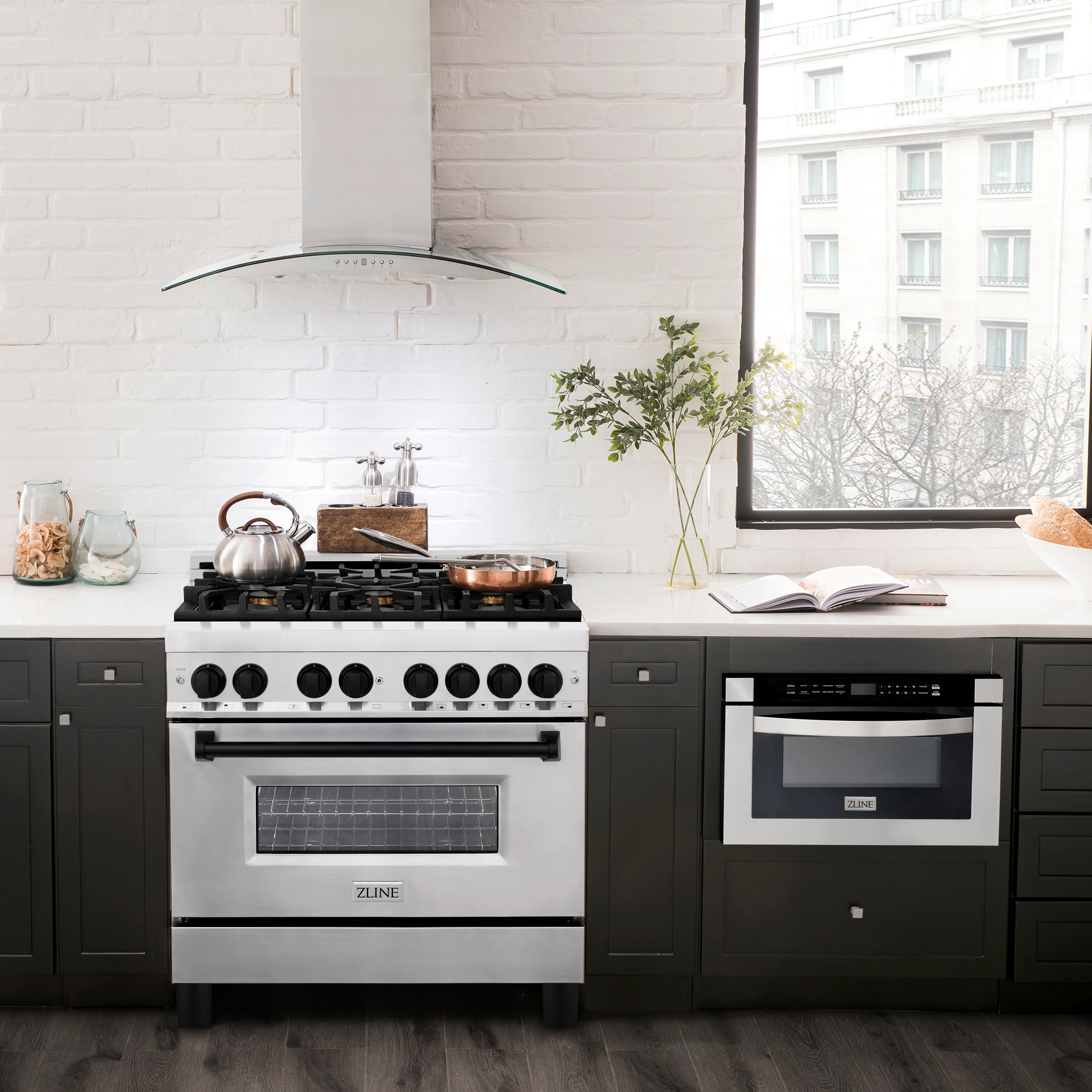 ZLINE Autograph Edition 36 in. 4.6 cu. ft. Legacy Dual Fuel Range with 6 Burner Gas Cooktop and Electric Convection Oven in Stainless Steel and Matte Black Accents (RAZ-36-MB) - Image 2
