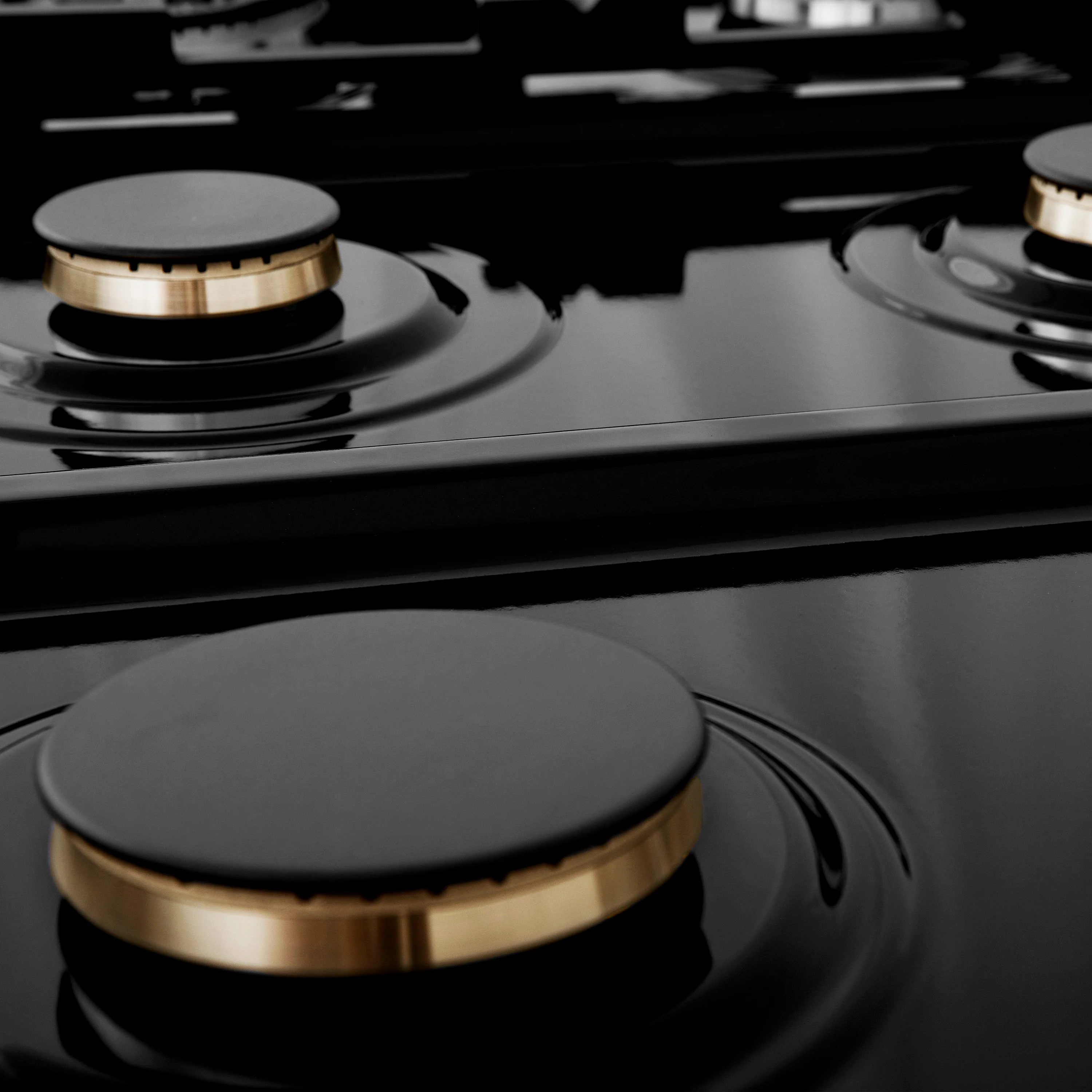 ZLINE Autograph Edition 36 in. Legacy Gas Rangetop with 6 Burners and Porcelain Cooktop in Satin Stainless Steel with Matte Black Accents (RTSZ-36-MB) - Image 6