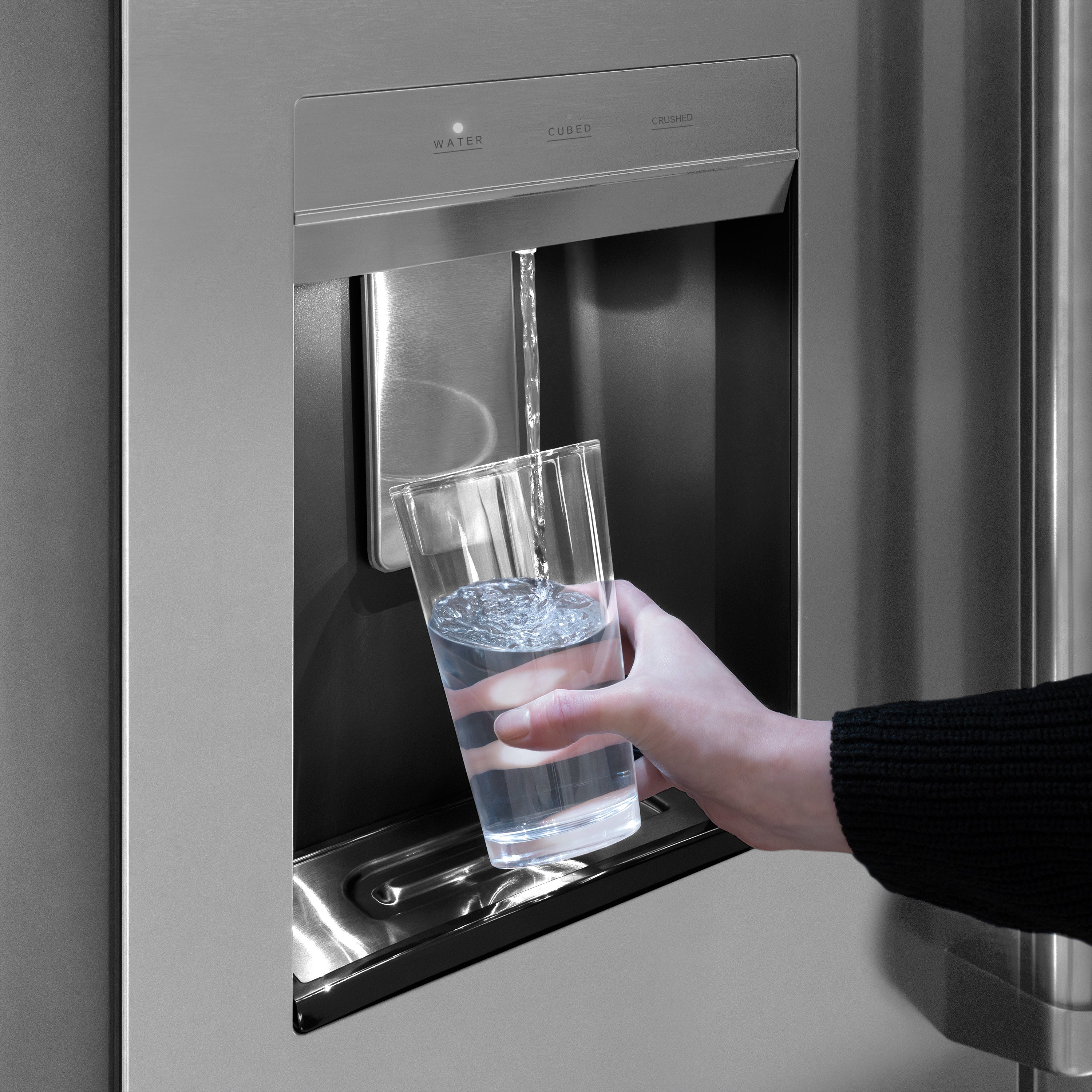 ZLINE Autograph Edition 36 in. 28.9 cu. ft. Standard-Depth French Door External Water Dispenser Refrigerator with Dual Ice Maker in Fingerprint-Resistant Stainless Steel and Champagne Bronze Modern Handles (RSMZ-W-36-FCB) - Image 7