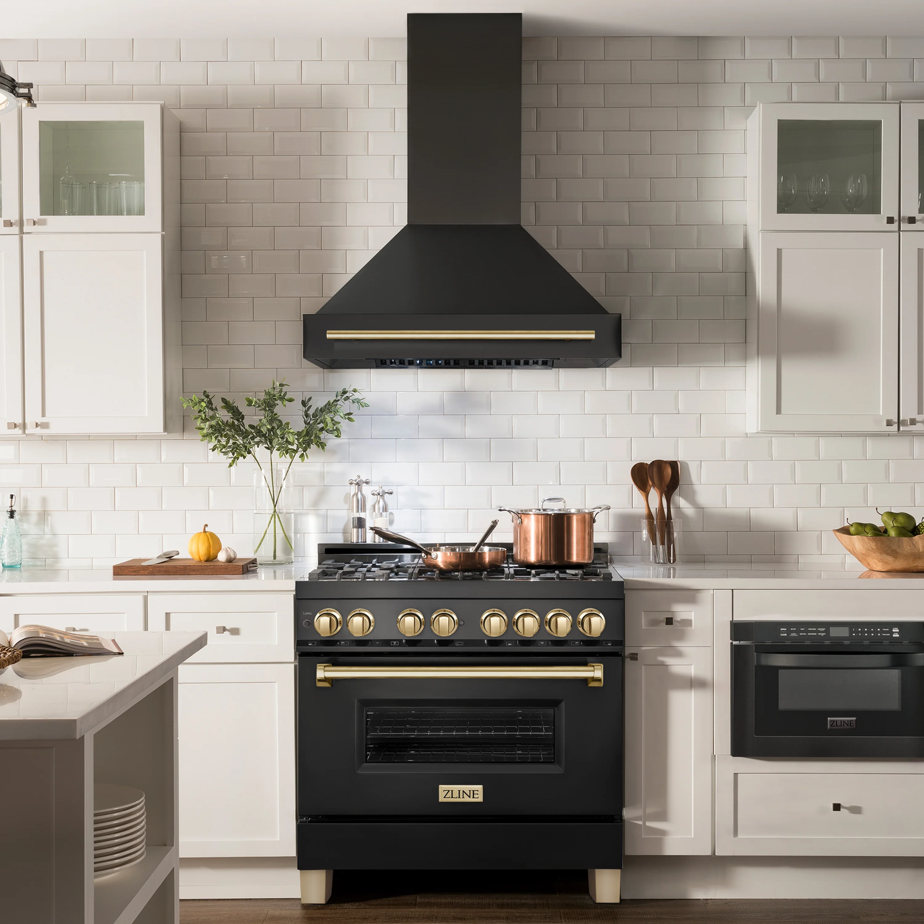 ZLINE 36" Black Stainless Steel Range Hood with Polished Gold Handle (BS655Z-36-G) - Image 10