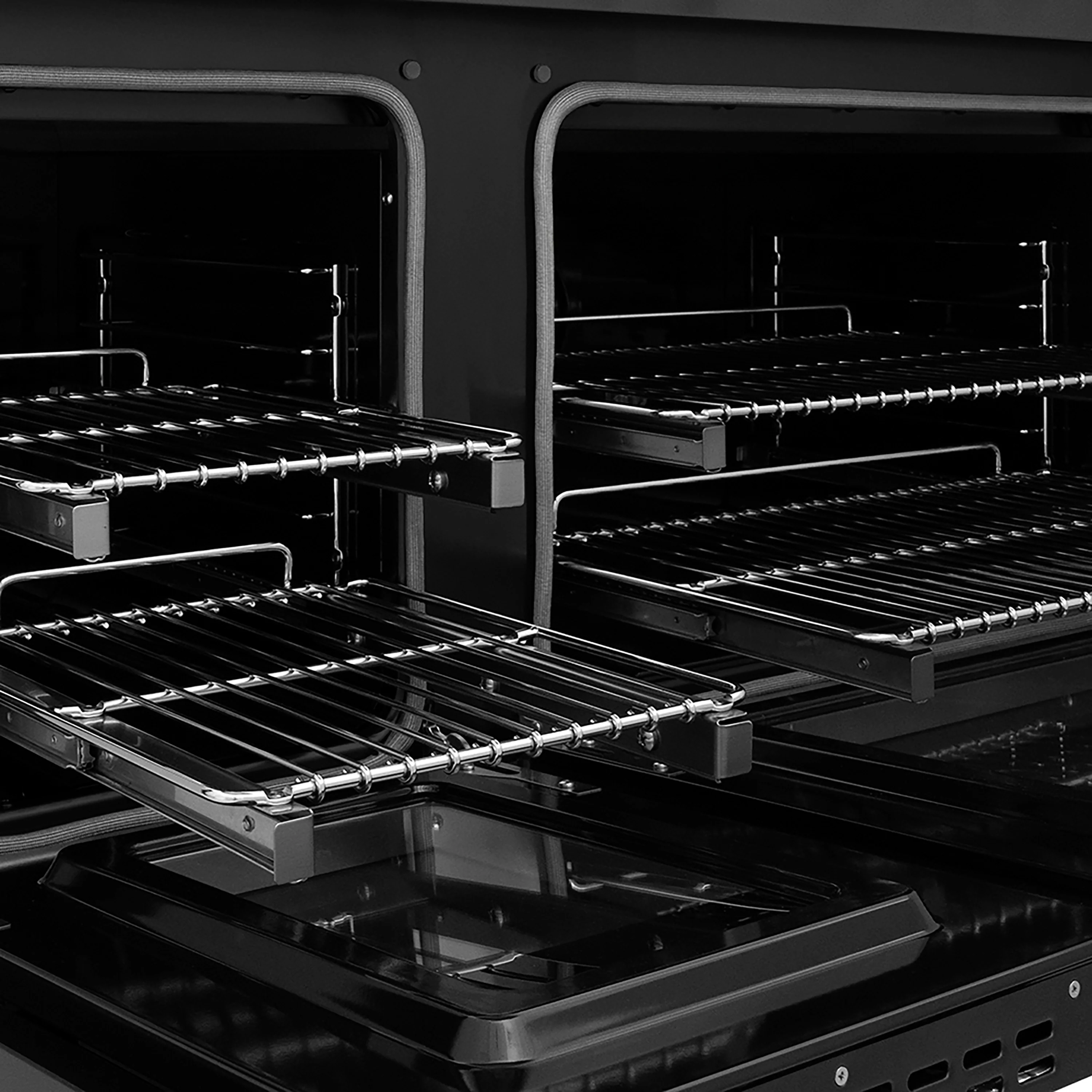 ZLINE Autograph Edition 48 in. 6.7 cu. ft. Paramount Dual Fuel Range with 8 Burner DuoPro™ Cooktop and Dual Ovens in Black Stainless Steel with Champagne Bronze Helix Handles and Accents (PSDRBZ-48-KCB) - Image 9