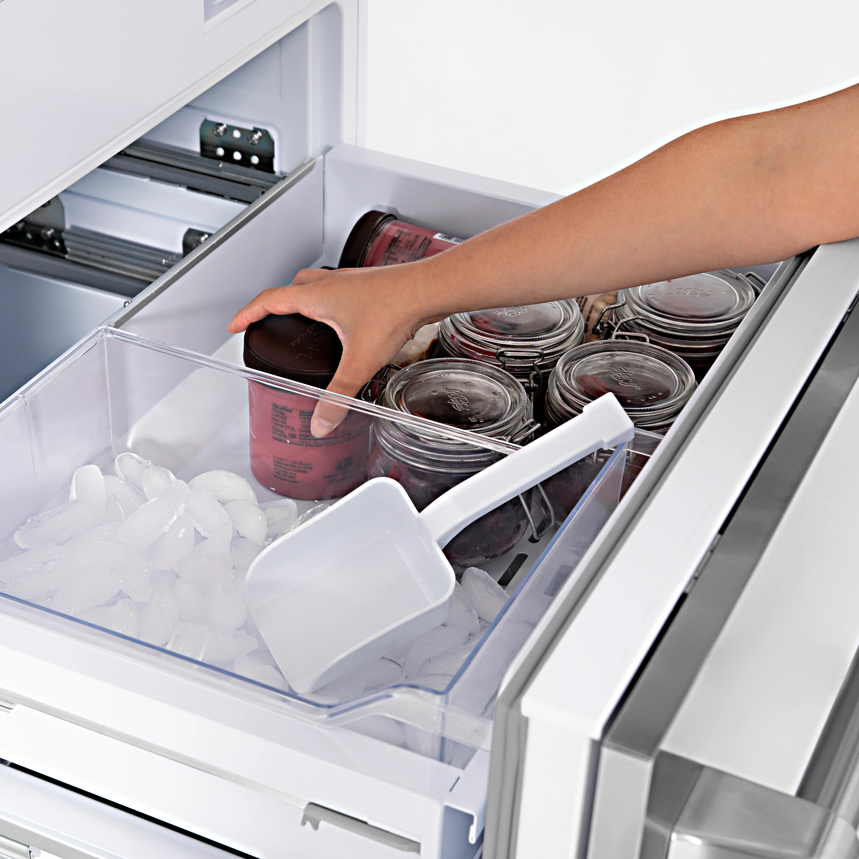 ZLINE Autograph Edition 60 in. 32.2 cu. ft. Panel Ready French Door Built-In Bottom Freezer Refrigerator with Water Dispenser and Ice Maker with Matte Black Accents (RBIVZ-60-MB) - Image 13