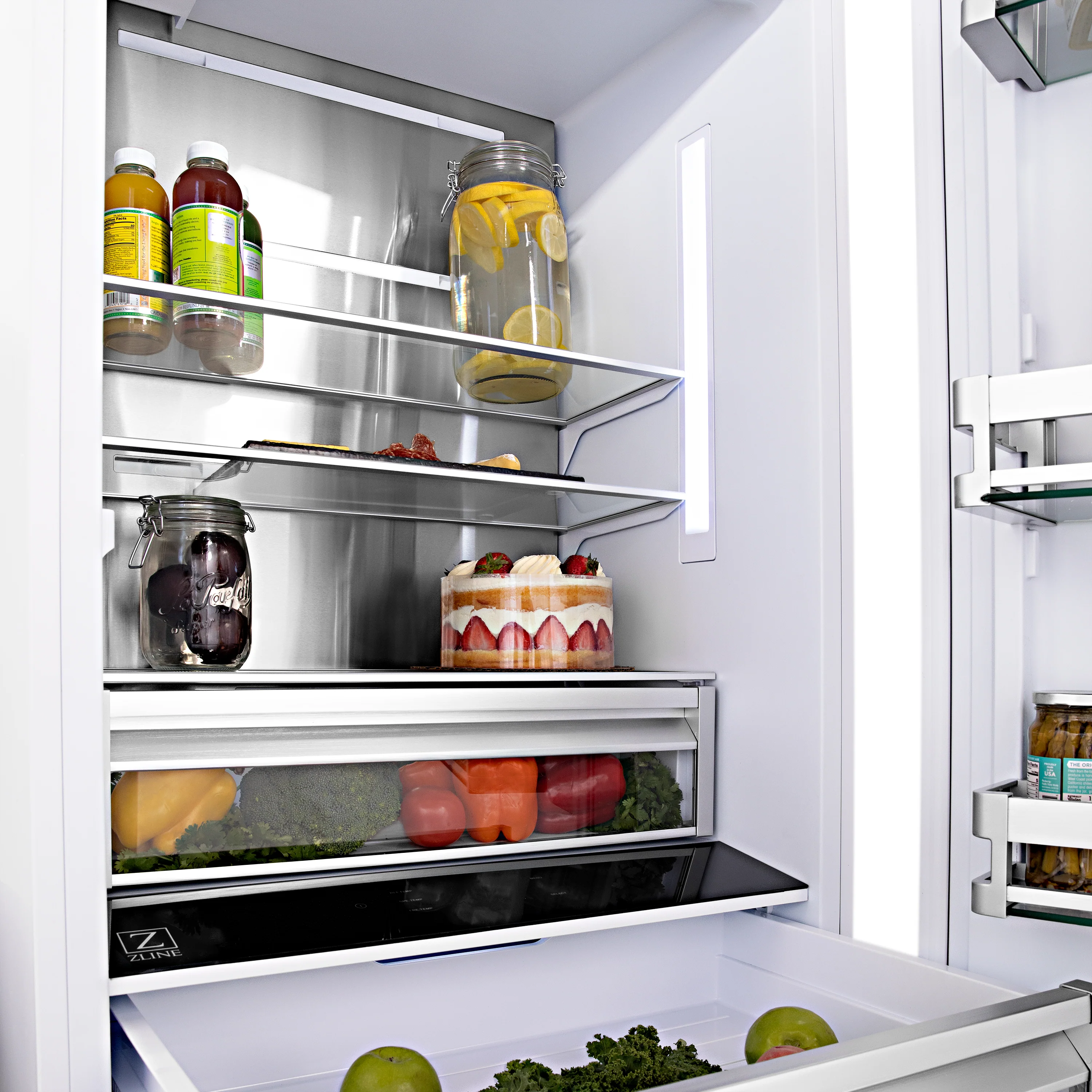 ZLINE Autograph Edition 60 in. 32.2 cu. ft. French Door Built-In Bottom Freezer Refrigerator with Water Dispenser and Ice Maker in Stainless Steel with Matte Black Accents (RBIVZ-304-60-MB) - Image 9