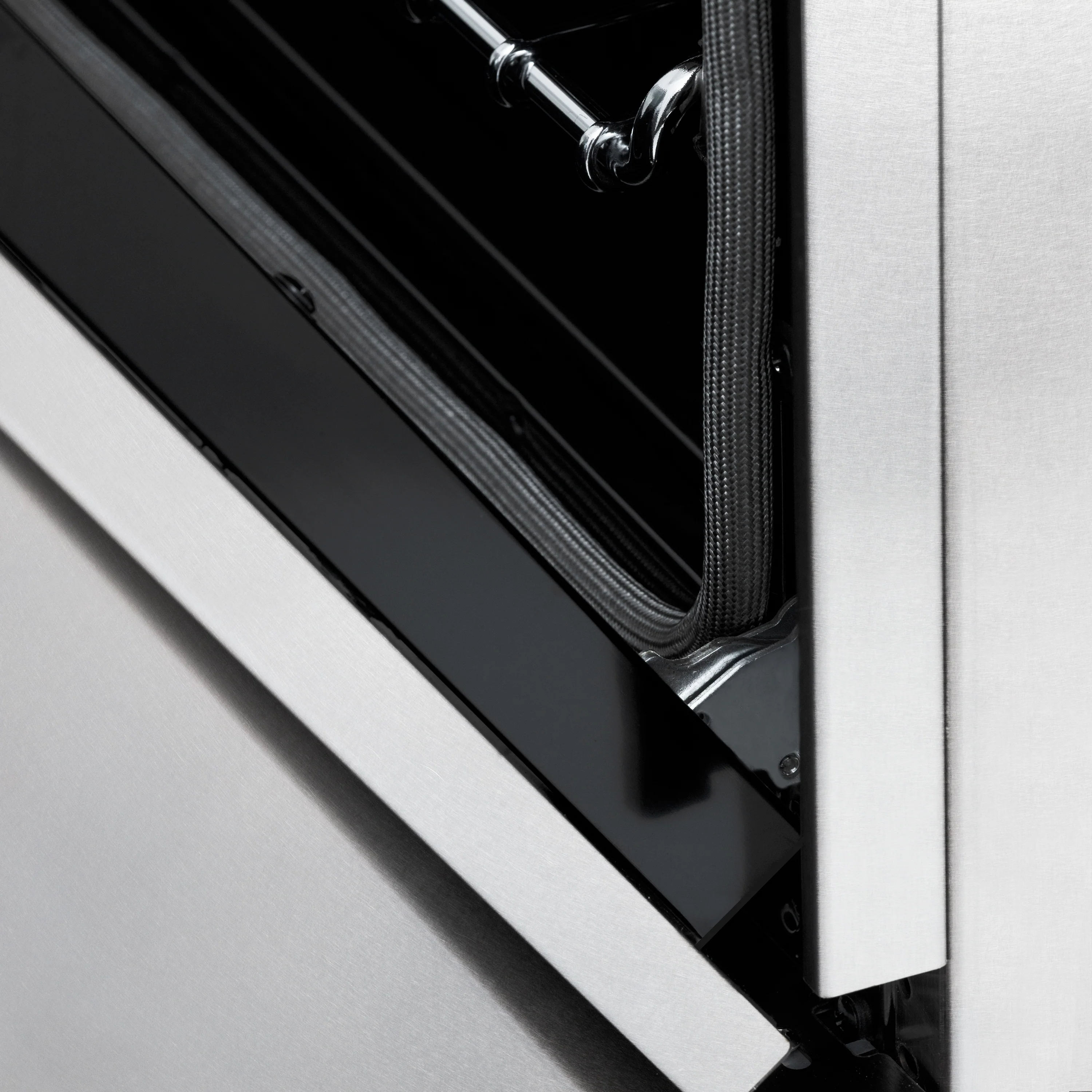 ZLINE Autograph Edition 60 in. 7.4 cu. ft. Legacy Dual Fuel Range with 9 Burner Gas Cooktop and 2 Electric Convection Ovens in Satin Stainless Steel and Polished Gold Accents (RASZ-SN-60-G) - Image 7