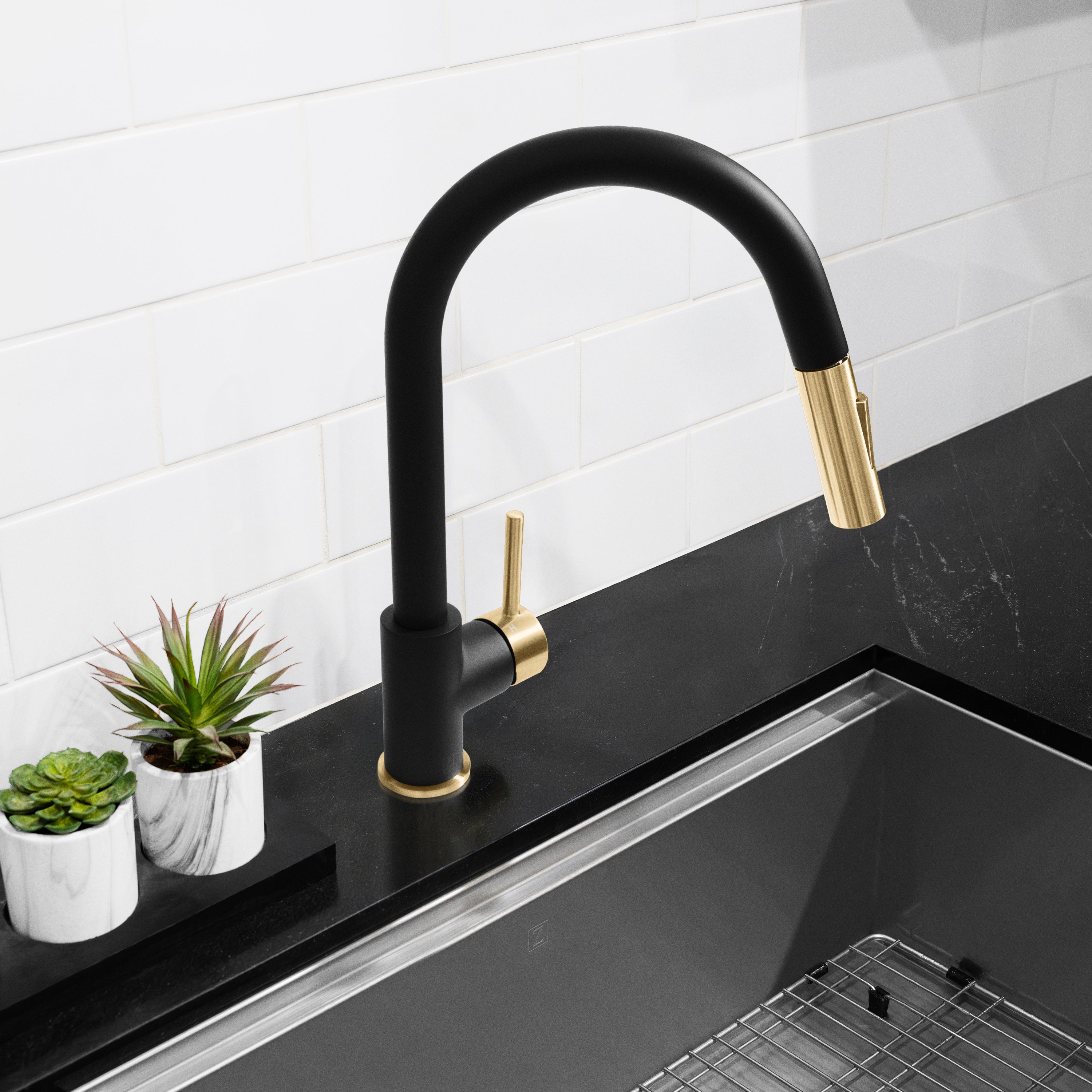 ZLINE Autograph Edition Gemini Pull Down Single Handle Kitchen Faucet in Matte Black and Champagne Bronze (GEM-KF-ZMBCB) - Image 11