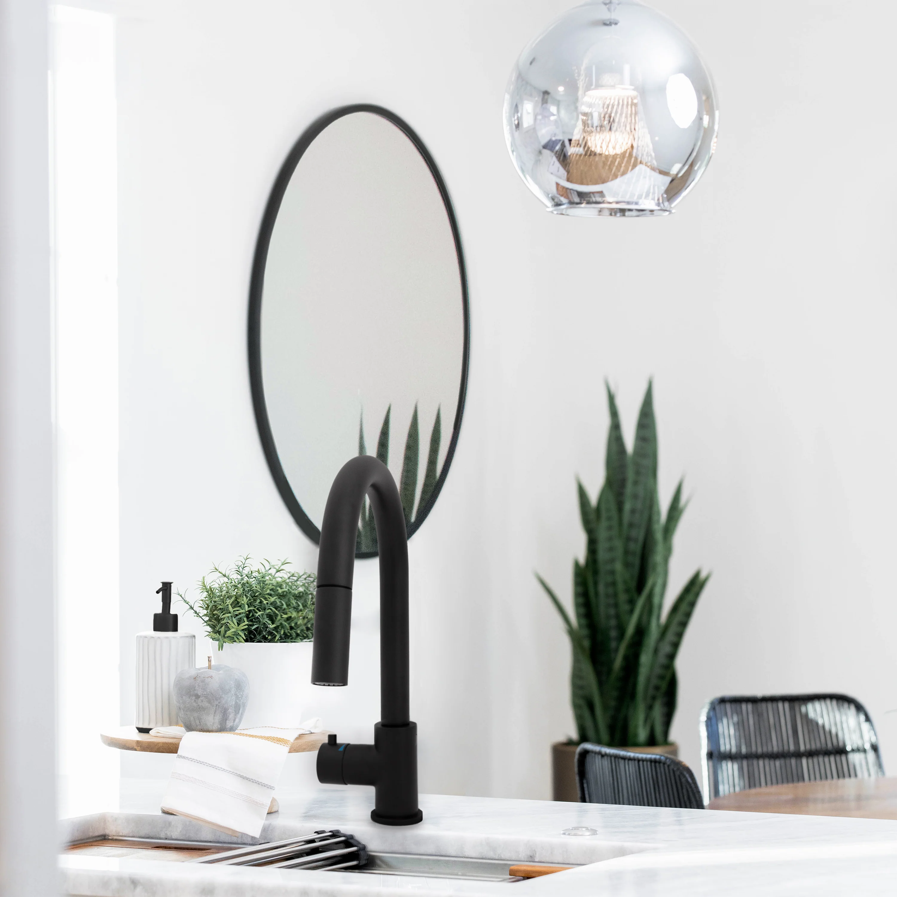 ZLINE Gemini Touchless Kitchen Faucet in Matte Black (GEM-KFS-MB) - Image 5