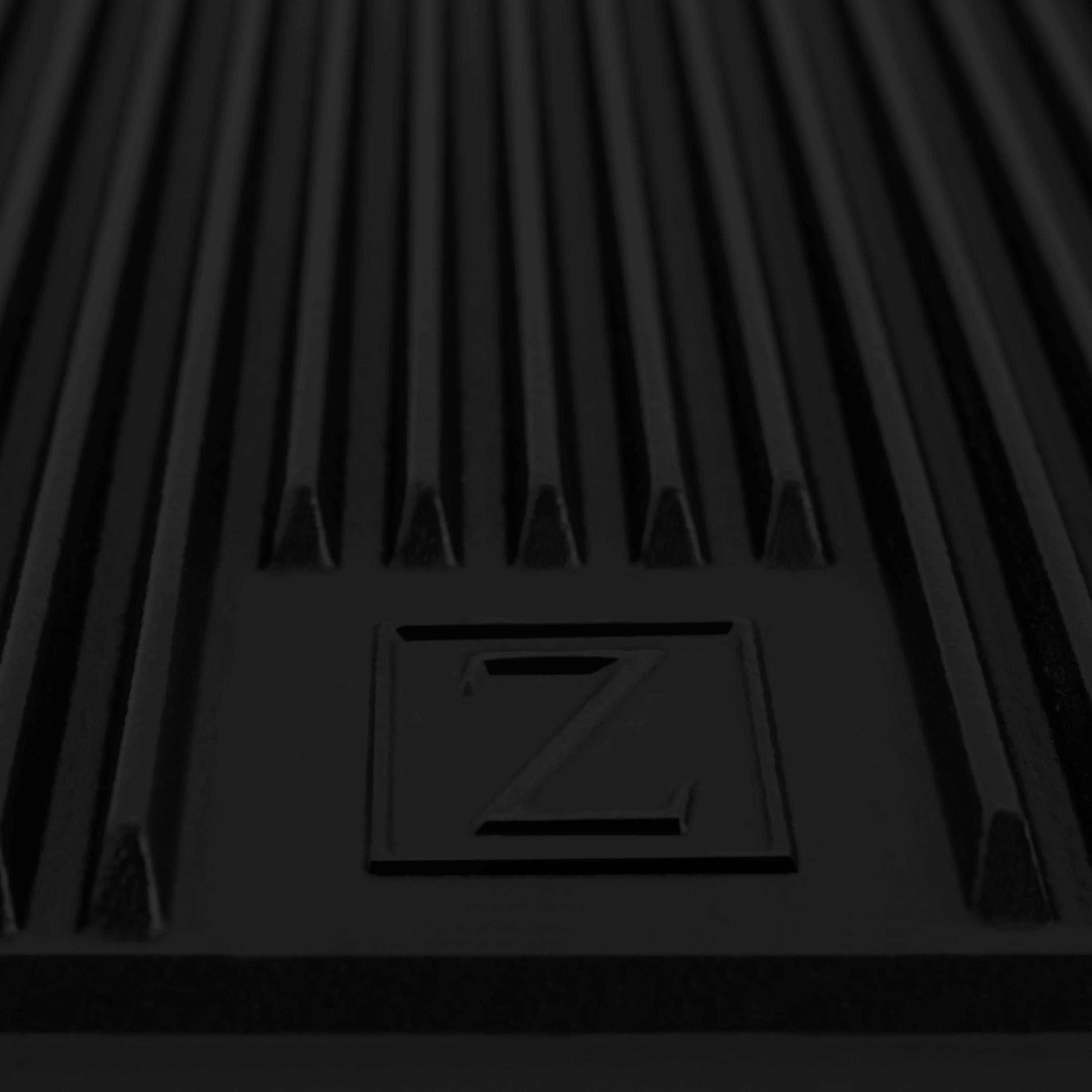 ZLINE High Grate Reversible Cast Iron Griddle (HG-GRZ-NS) - Image 6