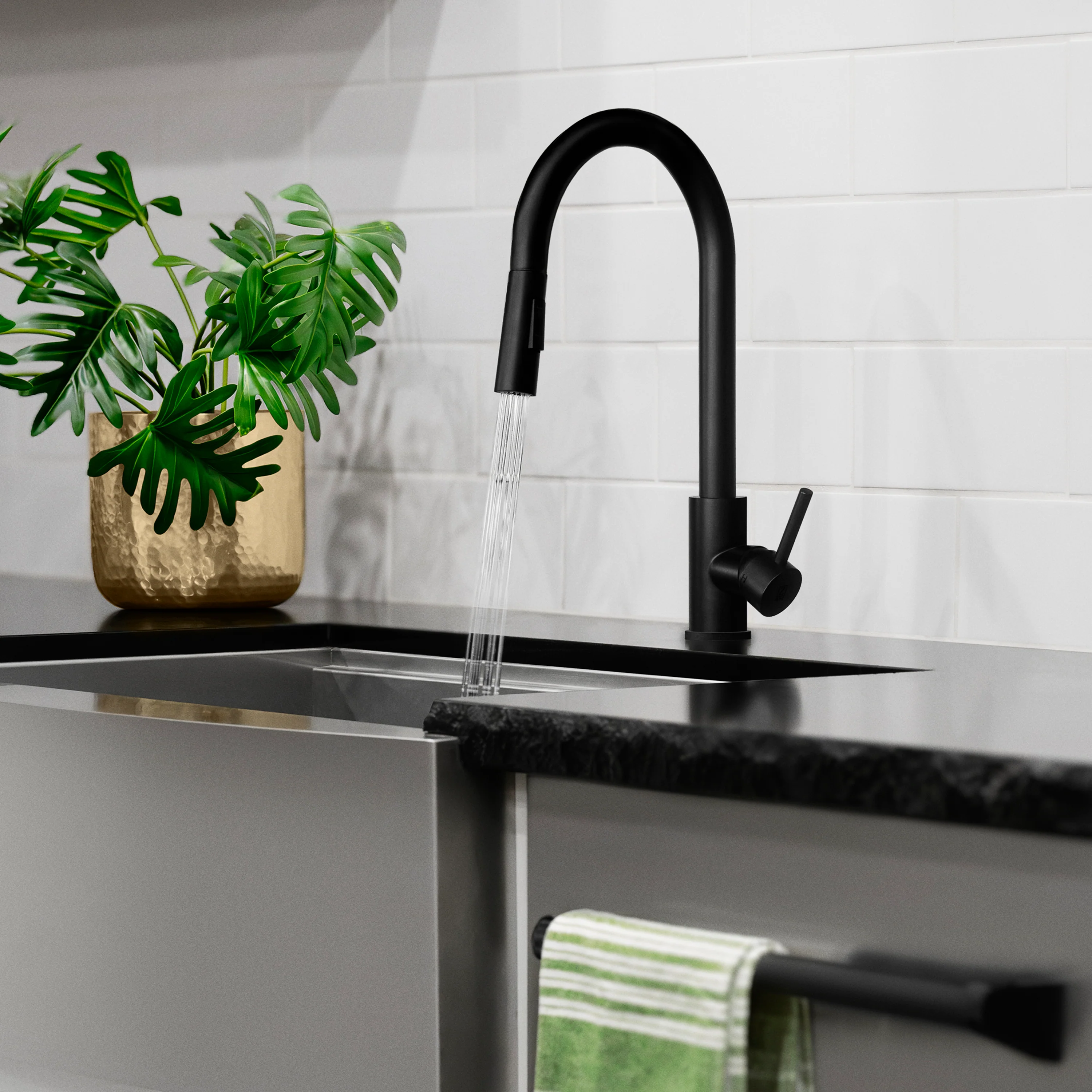 ZLINE Palisades Pull Down Single Handle Kitchen Faucet in Matte Black (RBCN1-KF-MB) - Image 10