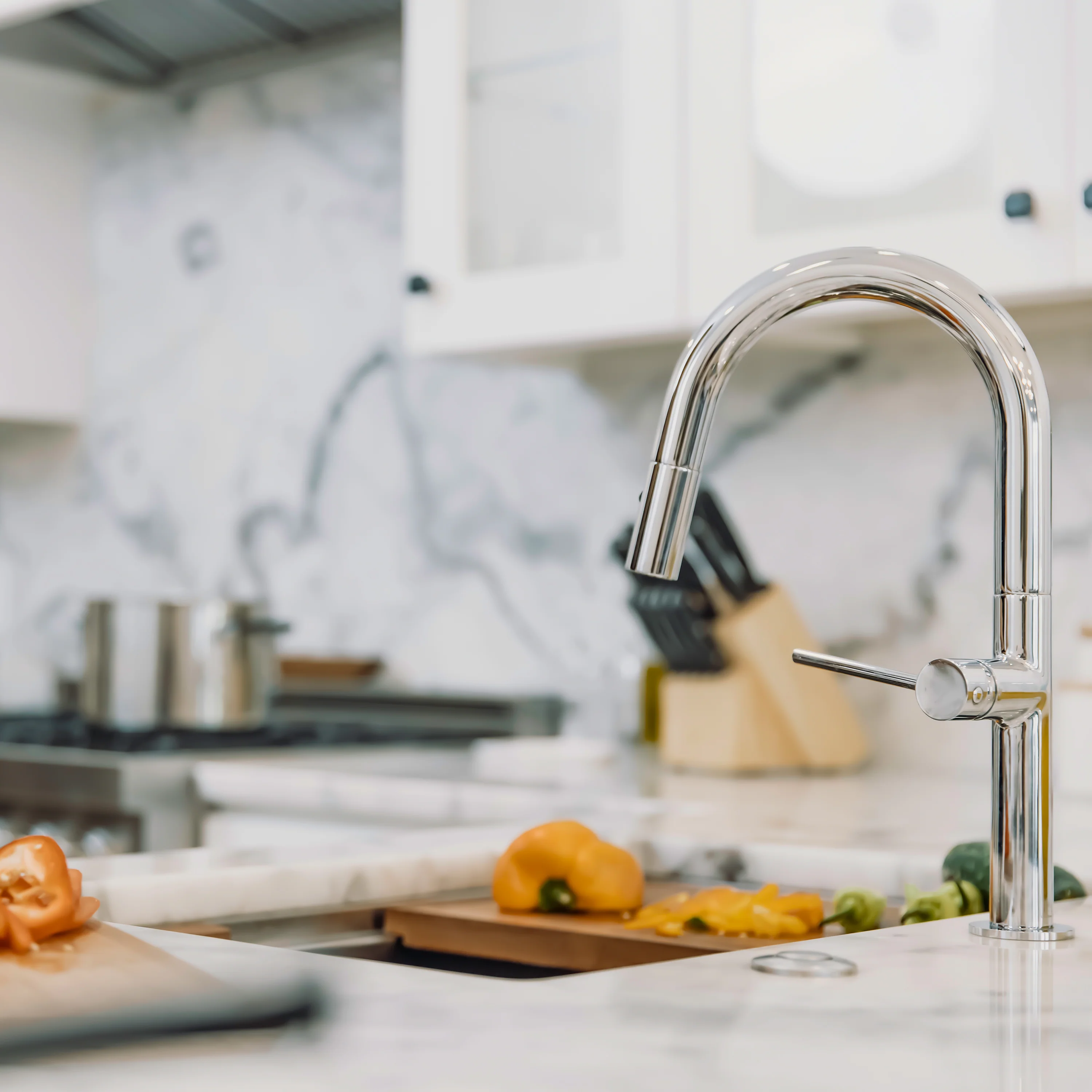 ZLINE Voltaire Kitchen Faucet in Chrome (VLT-KF-CH) - Image 2
